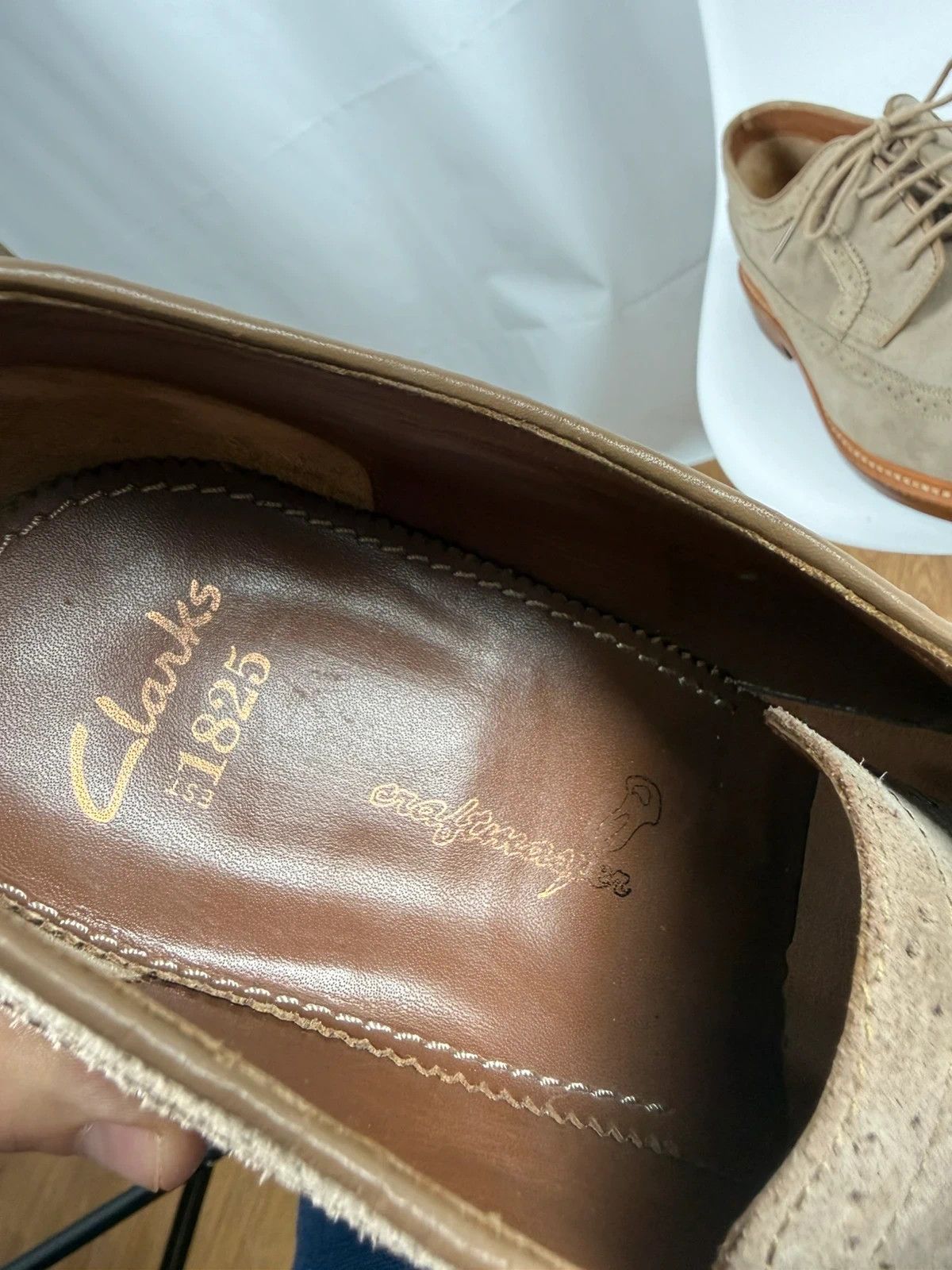 Clarks Clarks Craftmaster Suede Derby Shoes Brogue size UK9.5 Size US 10.5 / EU 43-44 - 9 Thumbnail
