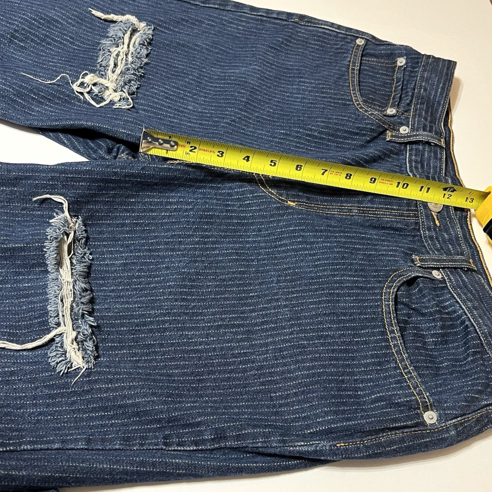 Levi's Levi's Jeans Pinstriped Low Pro Relaxed Straight Leg Womens 35x29 Denim Blue 5-Pocket Closure Button Zip Jeans Size 24" / US 00 / IT 34 - 4 Thumbnail