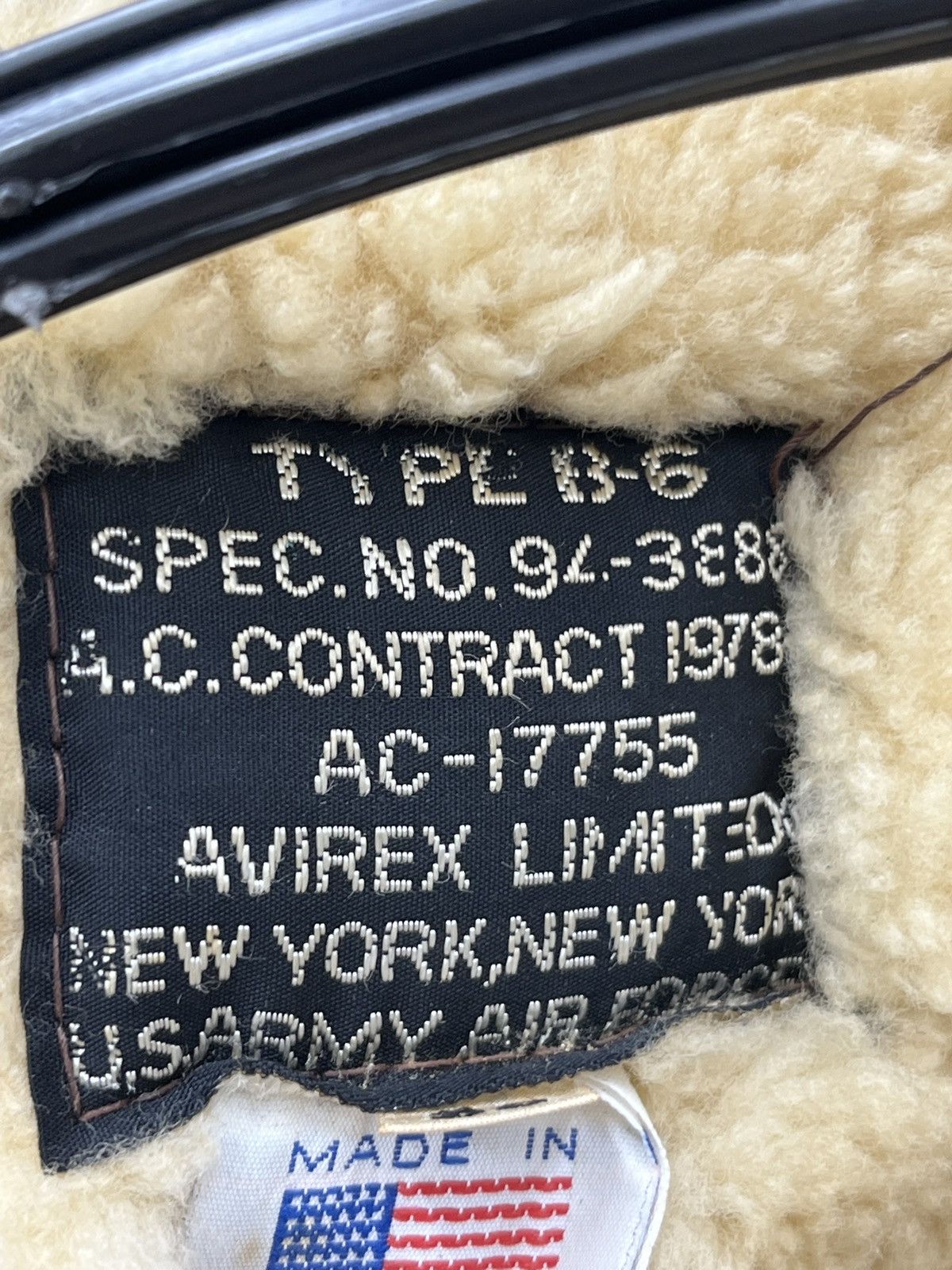 Avirex 🔥🔥🔥STEALS VTG AVIREX B-6 SHEEP SKIN LEATHER JACKET Size US S / EU 44-46 / 1 - 14 Thumbnail