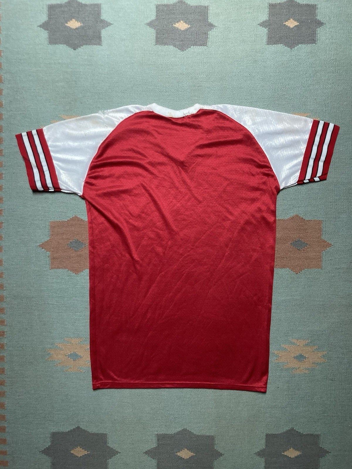 Vintage 70s 80s mesh jersey t shirt football red stripe distressed L Size US L / EU 52-54 / 3 - 7 Thumbnail