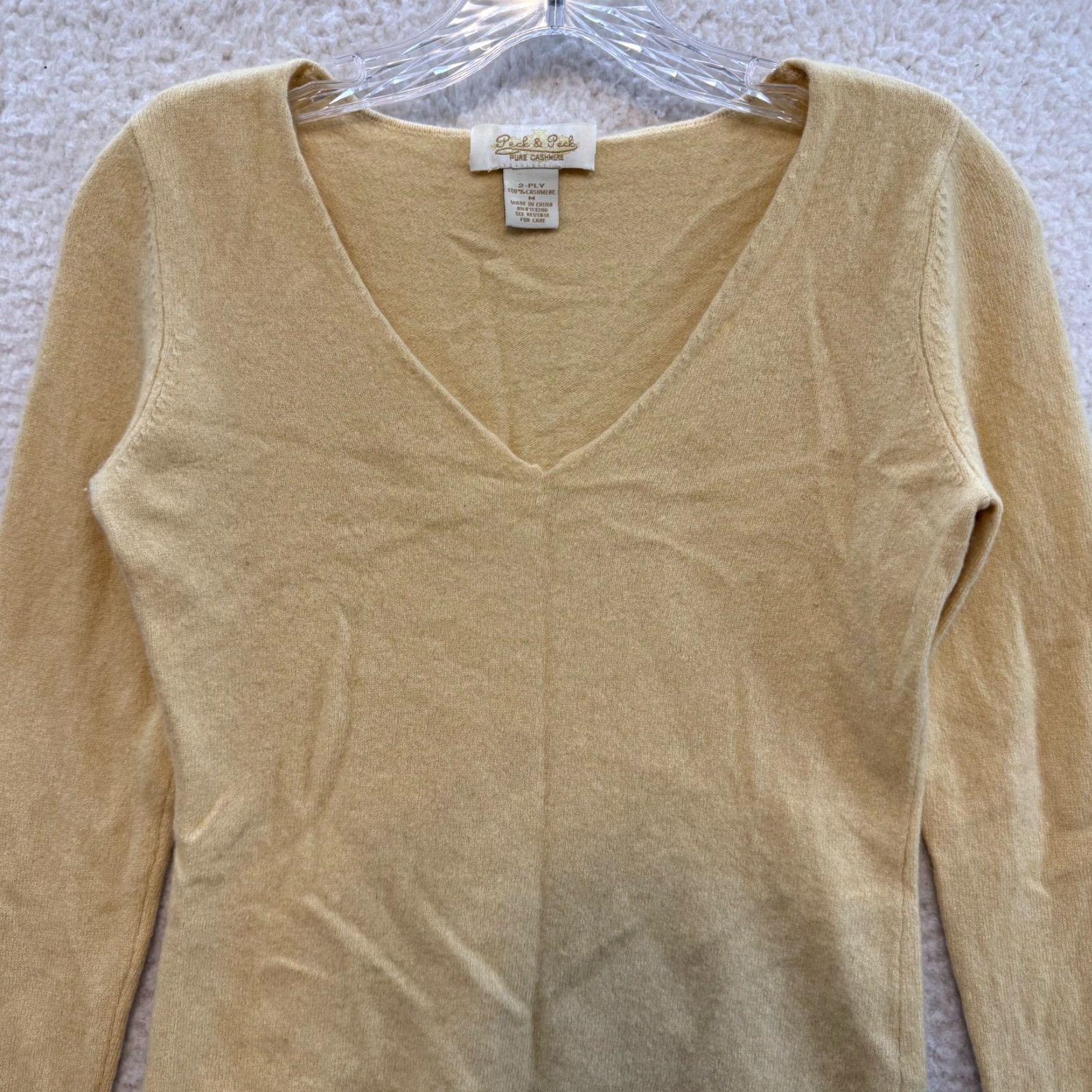 Vintage VINTAGE Peck & Peck Cashmere Sweater Top Yellow 2 Ply V-Neck Women's M/S Small Medium Regular 100% Cashmere Size S / US 4 / IT 40 - 3 Thumbnail