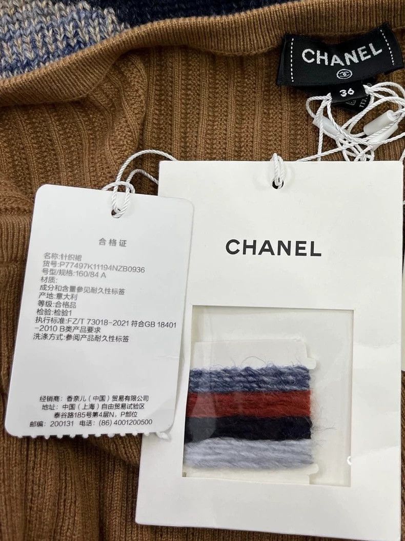 Chanel Chanel 24A high-end handicraft workshop cashmere contrast Size XS / US 0-2 / IT 36-38 - 3 Thumbnail