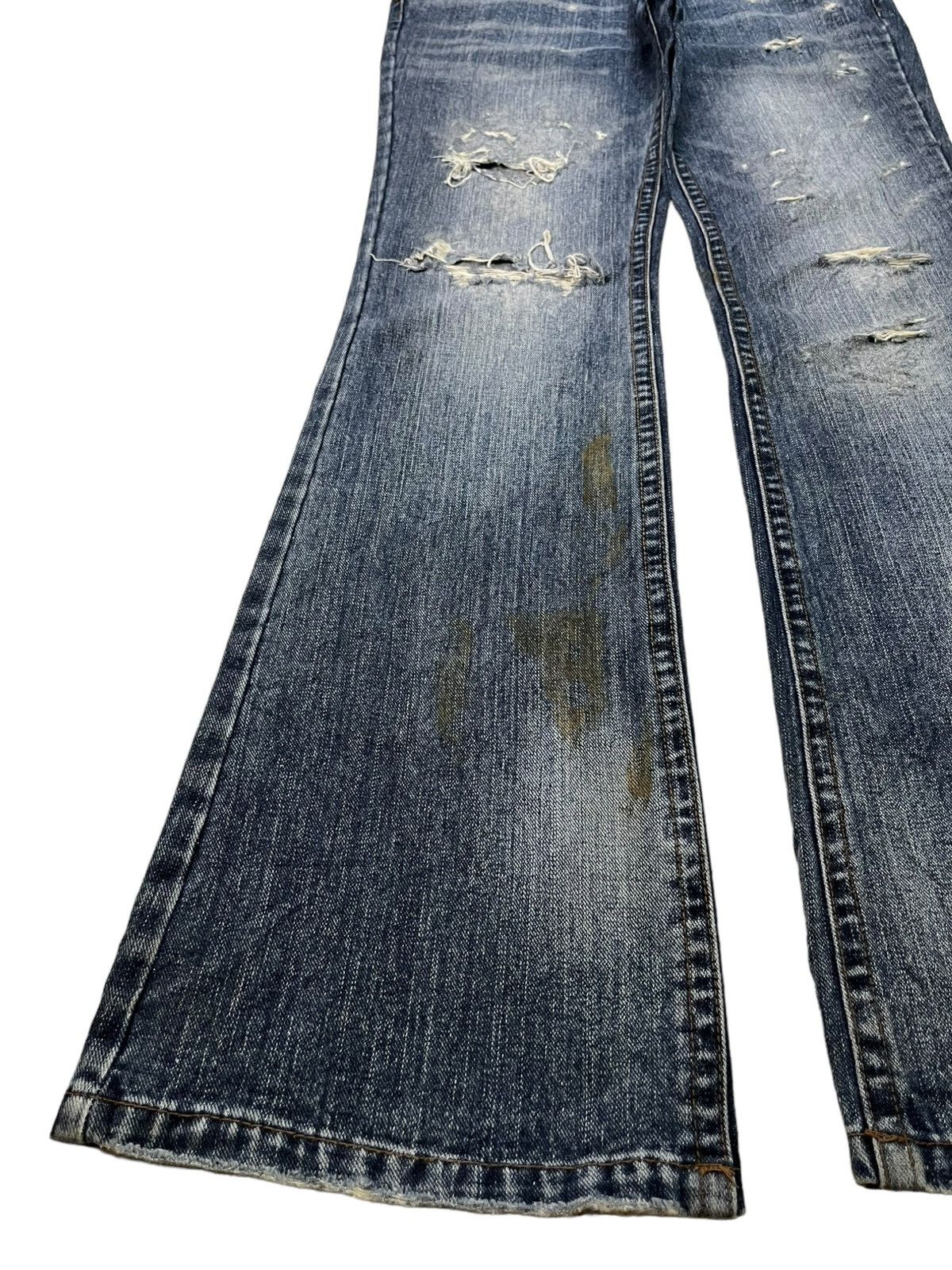 Japanese Brand × Seditionaries Vintage Japanese Brand Blue Wash Studded Flare Jeans Size 31" - 6 Thumbnail