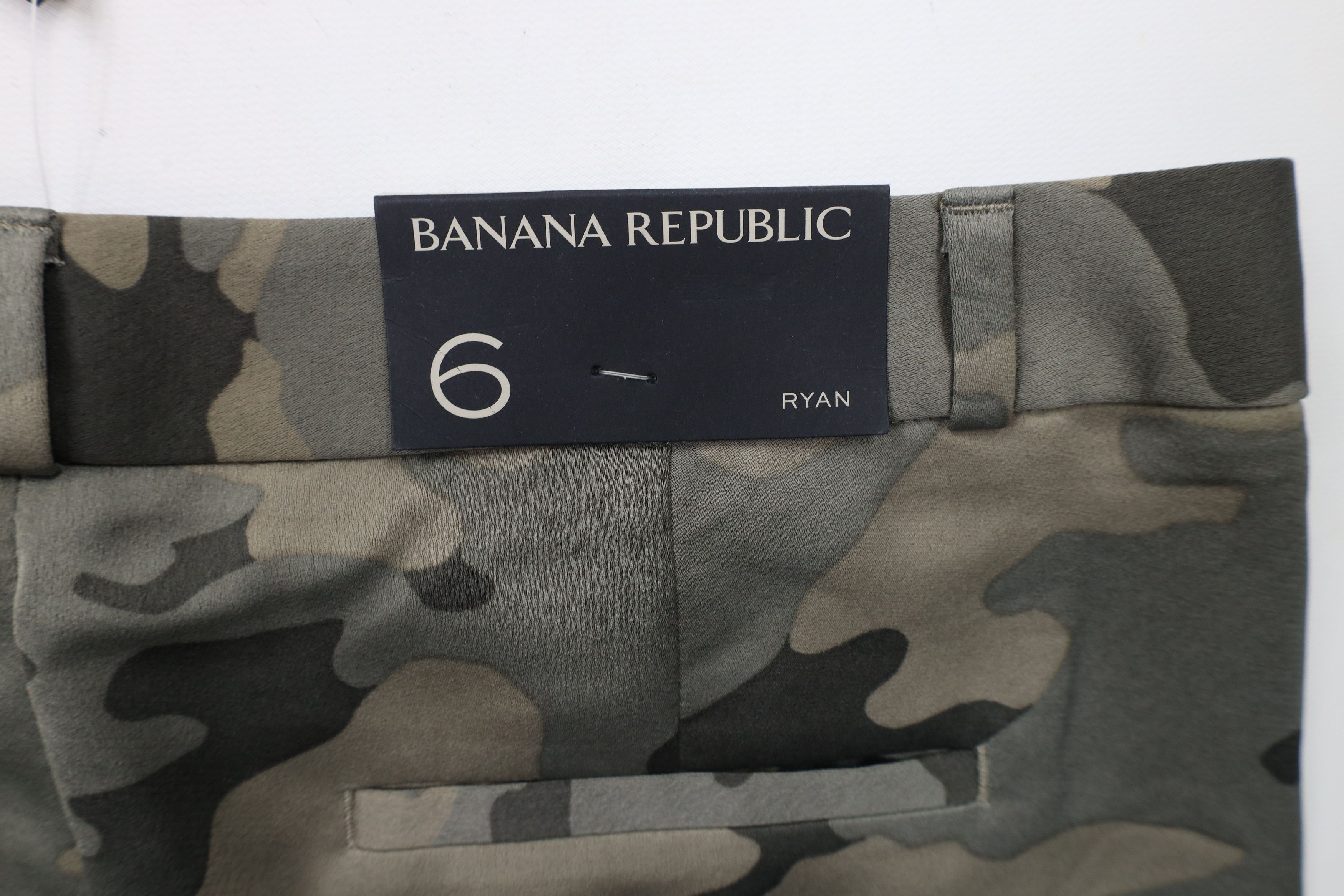 Banana Republic × Vintage New Banana Republic Mid Rise Straight Leg Camouflage Pants Size 28" / US 6 / IT 42 - 11 Thumbnail