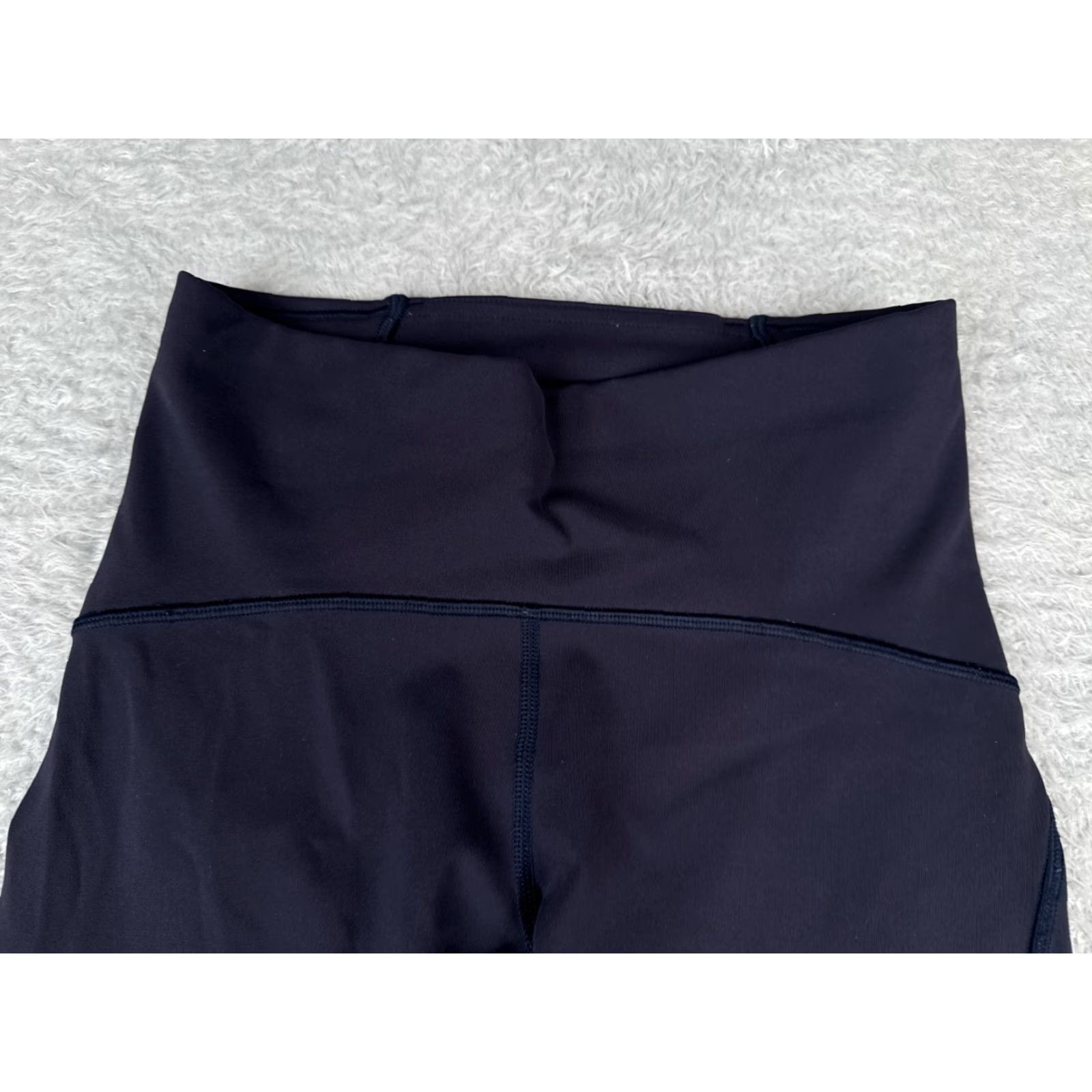 Lululemon Lululemon Pants Womens 4 Blue Train Times Crop 17" Full-On Luxtreme W6ADDS Cropped Athleisure Yoga Tapered Inseam 17 in Women's Regular Size 27" / US 4 / IT 40 - 4 Thumbnail