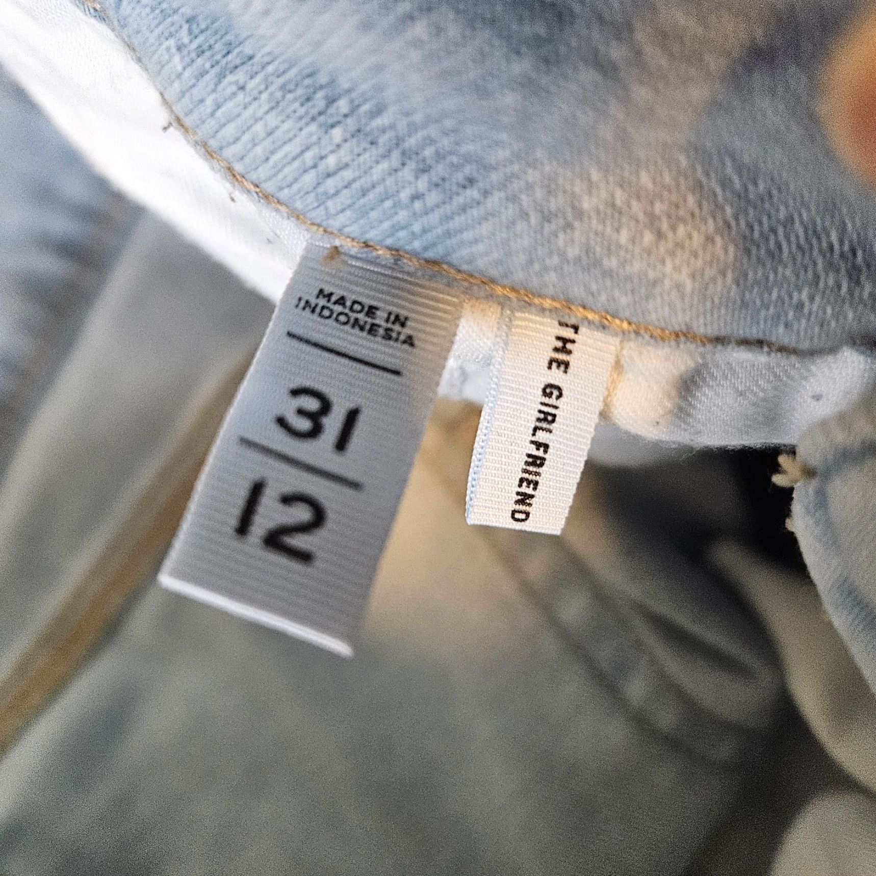 Loft Ann Taylor LOFT Womens Girlfriend Jeans Sz 12 Blue Light Wash Distressed Size 34" / US 12 / IT 48 - 7 Thumbnail