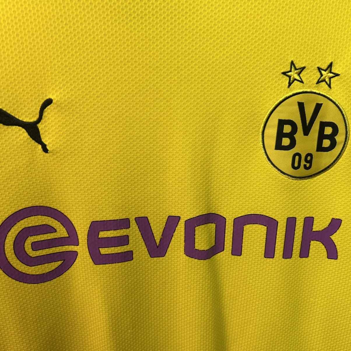 Puma Mens Puma Borussia Dortmund Home 2017 Soccer jersey size L Size US L / EU 52-54 / 3 - 5 Thumbnail