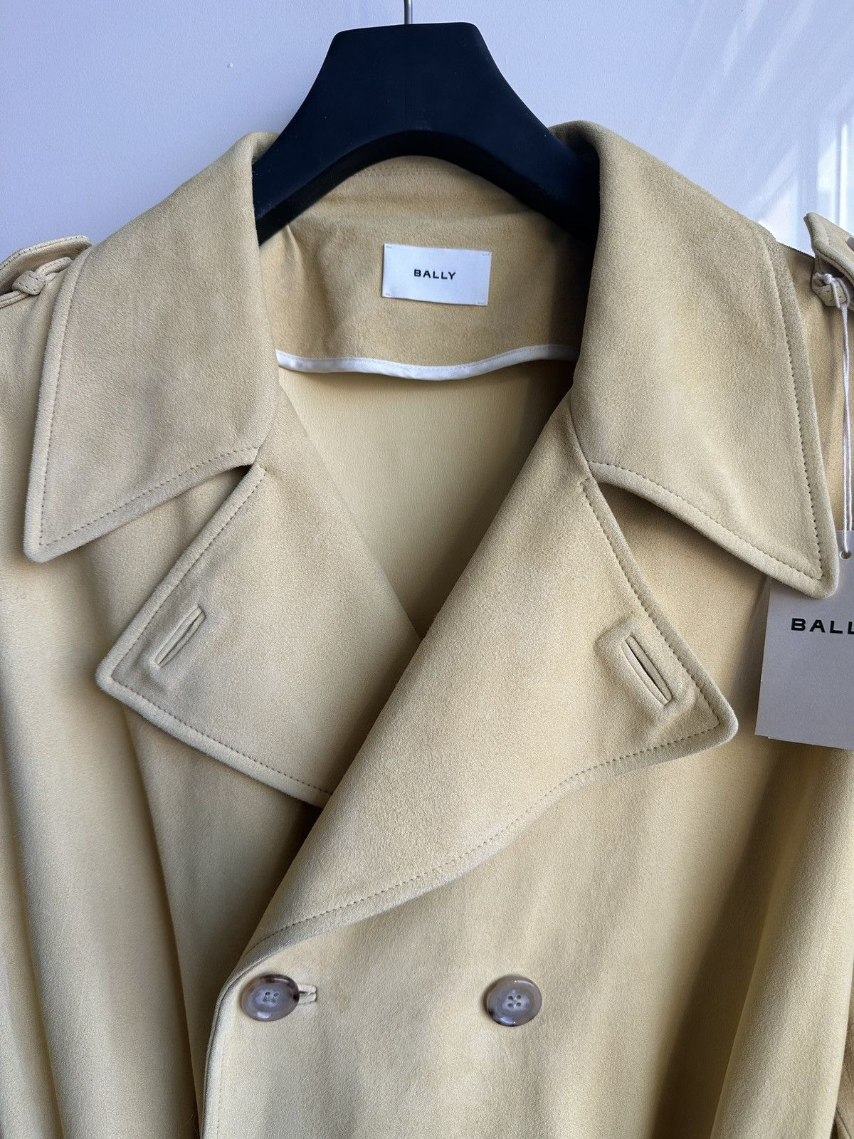 Bally Runway Yellow Suede Trench Coat Size US L / EU 52-54 / 3 - 4 Thumbnail