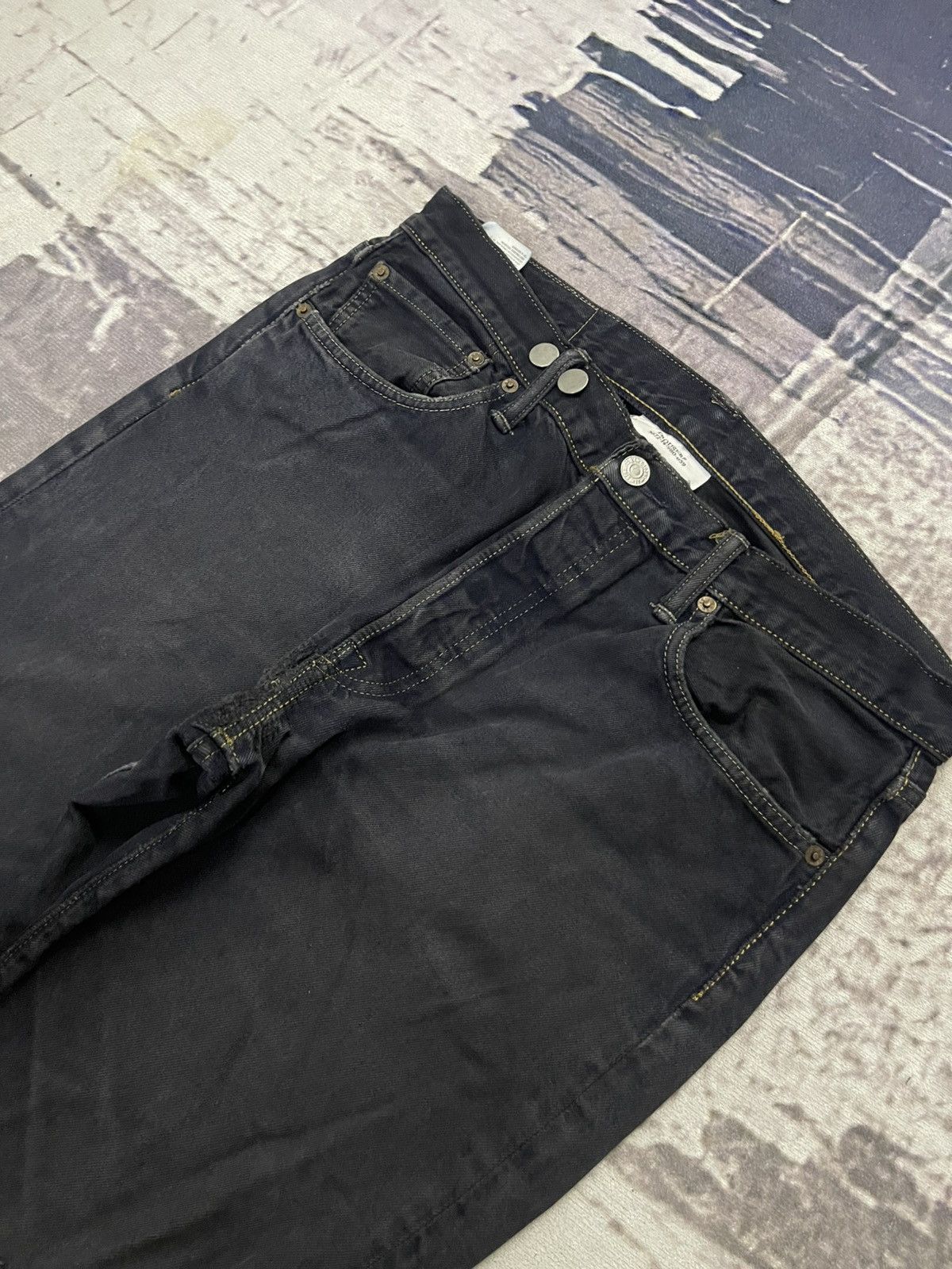 Levi's 2000s LEVIS X BASICKS DENIM BLACK JEANS DISTRESSED Size US 32 / EU 48 - 6 Thumbnail