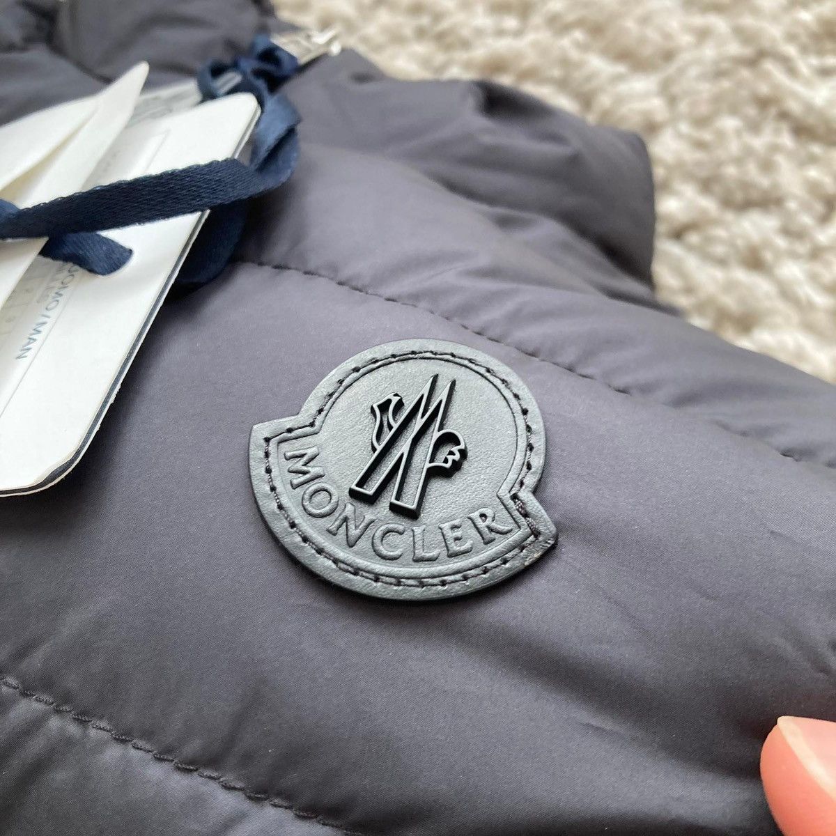 Moncler Moncler down gilet size 1 gui LECHTAL black logo bomber Size US S / EU 44-46 / 1 - 4 Thumbnail