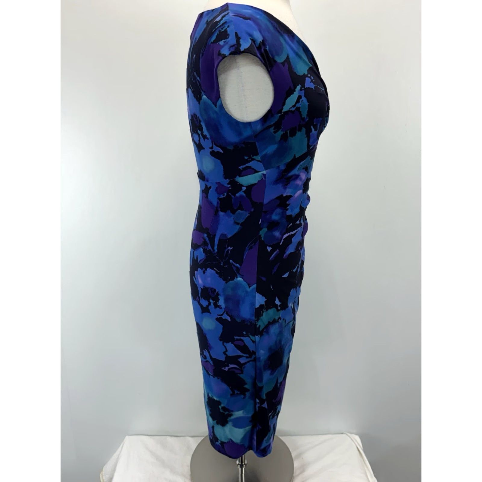 Ralph Lauren VINTAGE Lauren Ralph Lauren Floral Sheath Dress Sz 2 Blue Purple Sleeveless Stretch Party Womens Size XS / US 0-2 / IT 36-38 - 4 Thumbnail