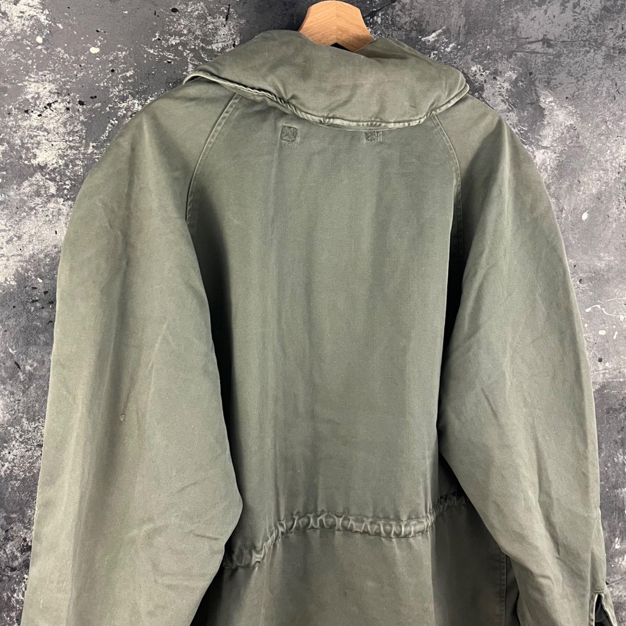 Vintage Vintage 1956 USAF Vietnam era jacket Size US L / EU 52-54 / 3 - 3 Thumbnail