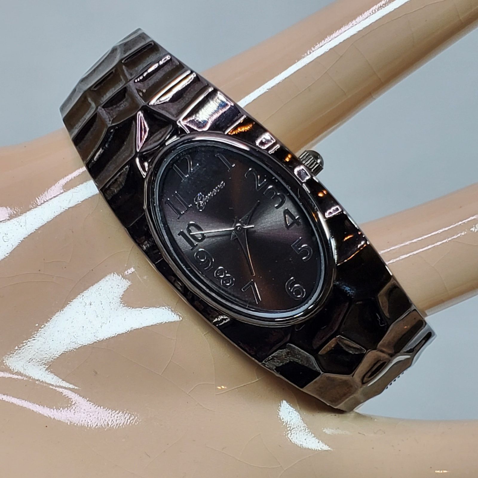 Geneva Geneva Wristwatch Dark Gray Clamp Style Size ONE SIZE - 1 Thumbnail