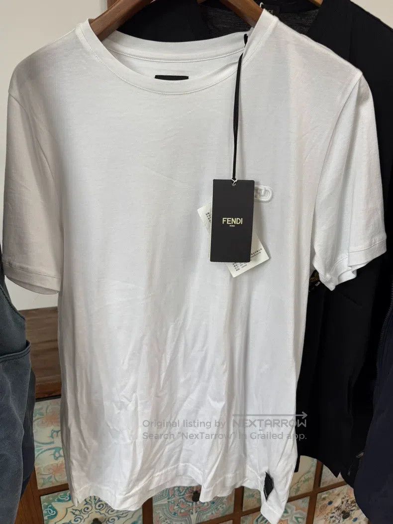 Fendi Fendi Short Sleeve T-Shirts Size US L / EU 52-54 / 3 - 1 Thumbnail