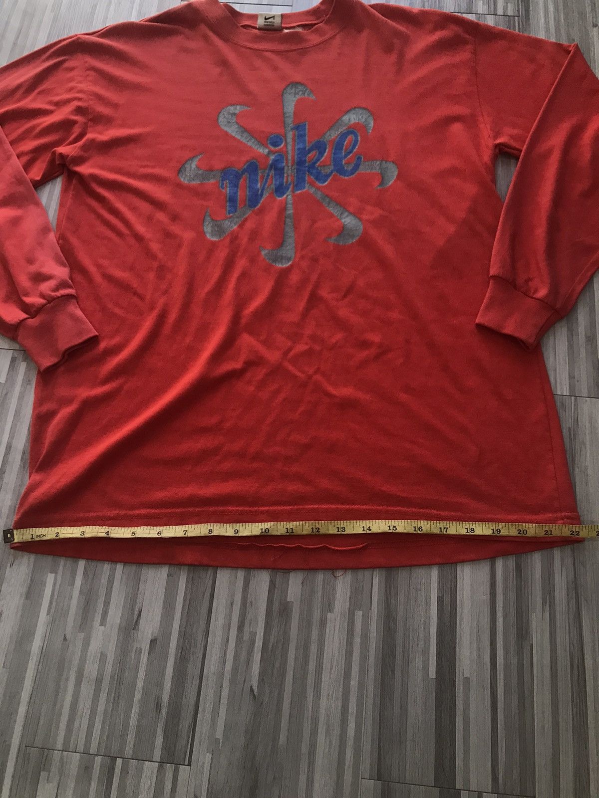 Nike × Vintage 90s Vintage Nike Tshirt Size US L / EU 52-54 / 3 - 9 Thumbnail