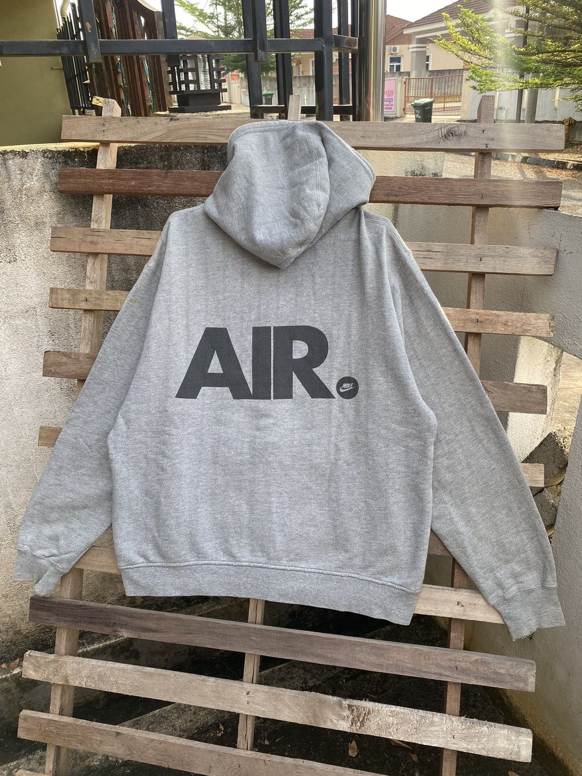 Vintage 🔥 Distressed 🔥 Rare Vintage Y2K Nike Air Hoodie Size US XL / EU 56 / 4 - 5 Thumbnail