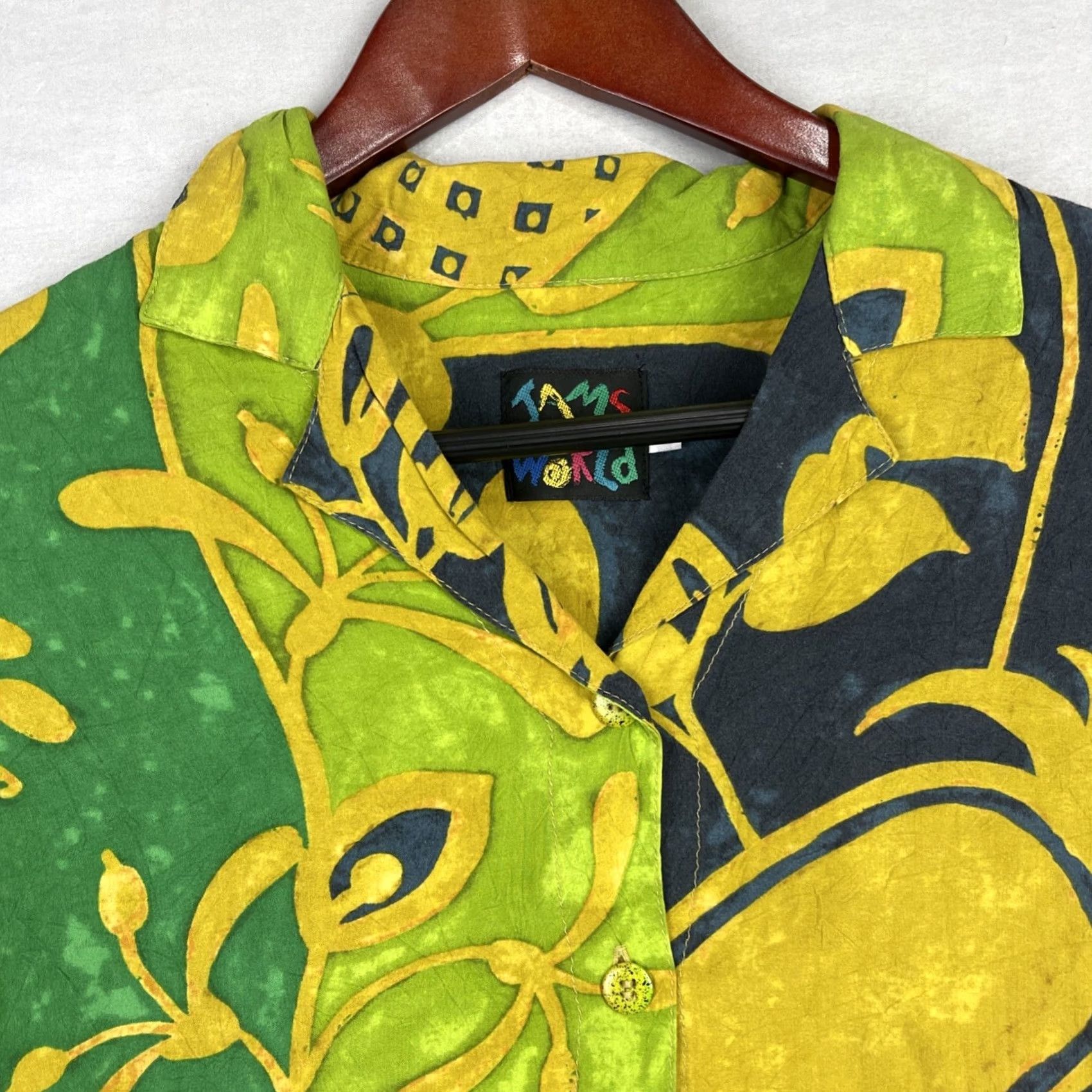 Jams World VINTAGE Jams World Shirt Womens Small Green Hawaiian Aloha Pineapple Patch Rayon Size S / US 4 / IT 40 - 5 Thumbnail