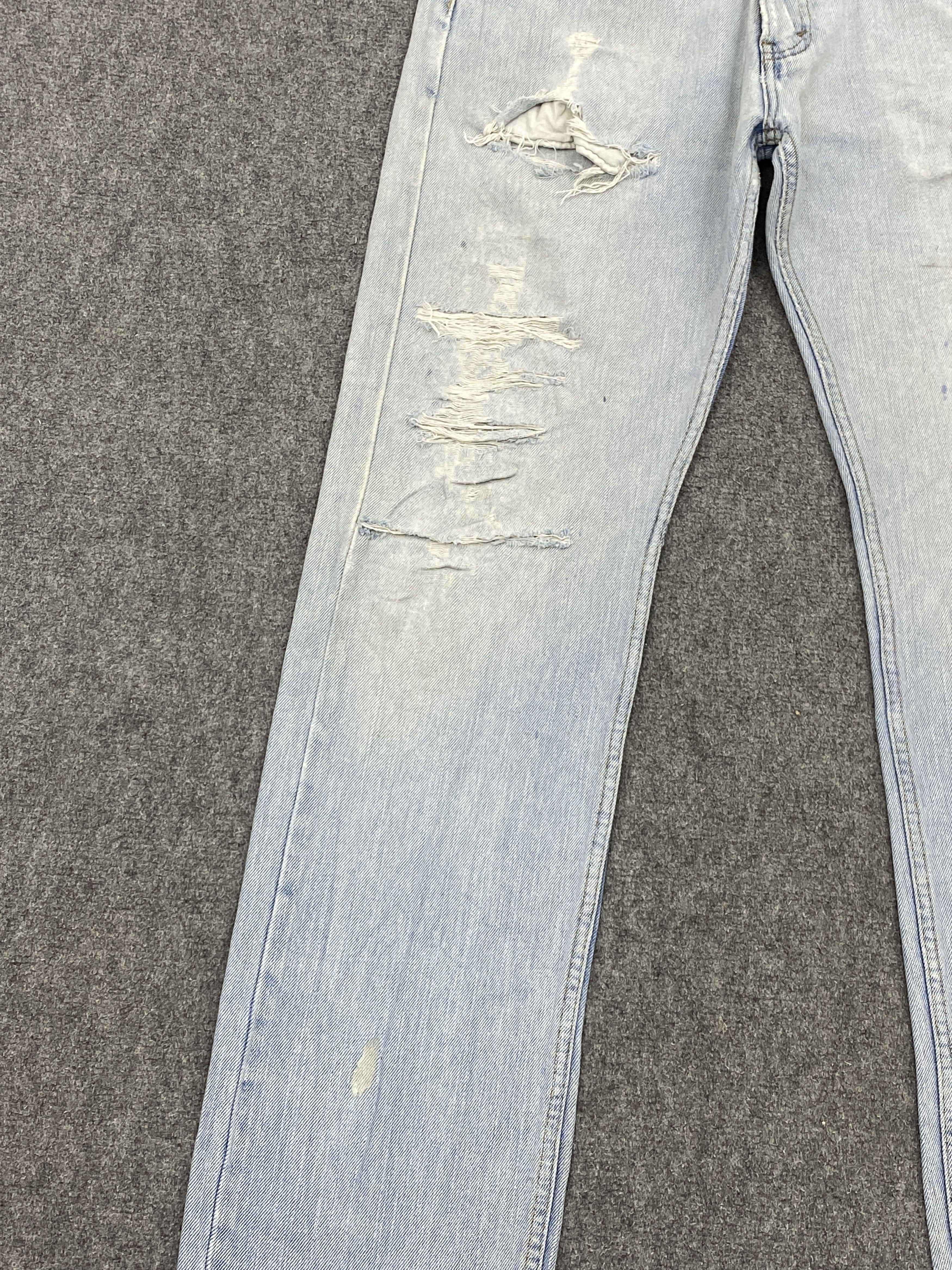Levi's Vintage Levis 505 Straight Fit Distressed Jeans DP2682 Size US 31 - 8 Thumbnail