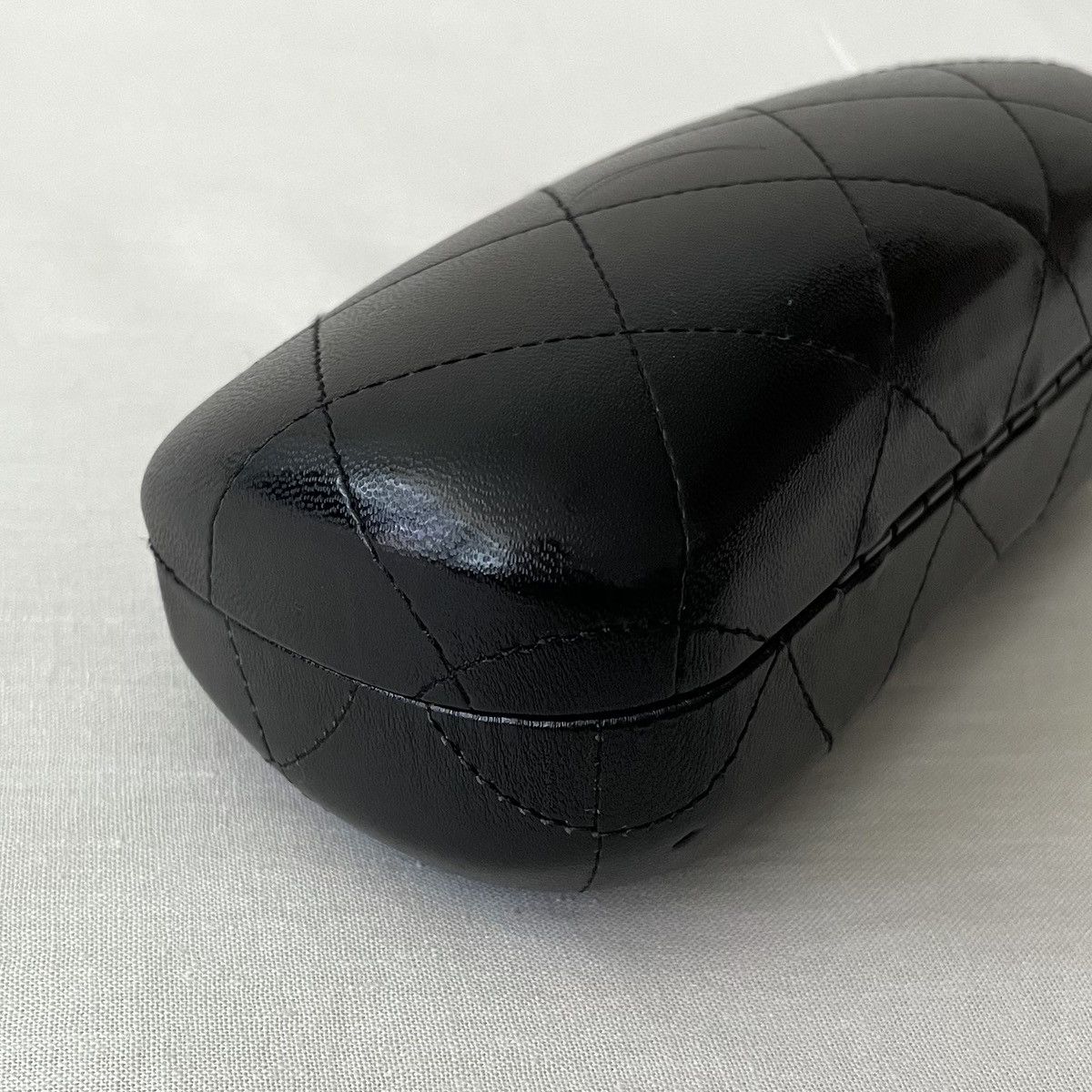 Chanel Chanel Leather Sunglasses Case Size ONE SIZE - 5 Thumbnail