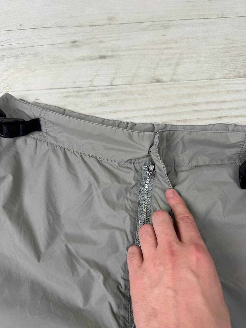 Comme des Garcons SHIRT COMME Des GARCONS Shirt CDG Nylon Shorts Y2K Size US 32 / EU 48 - 6 Thumbnail