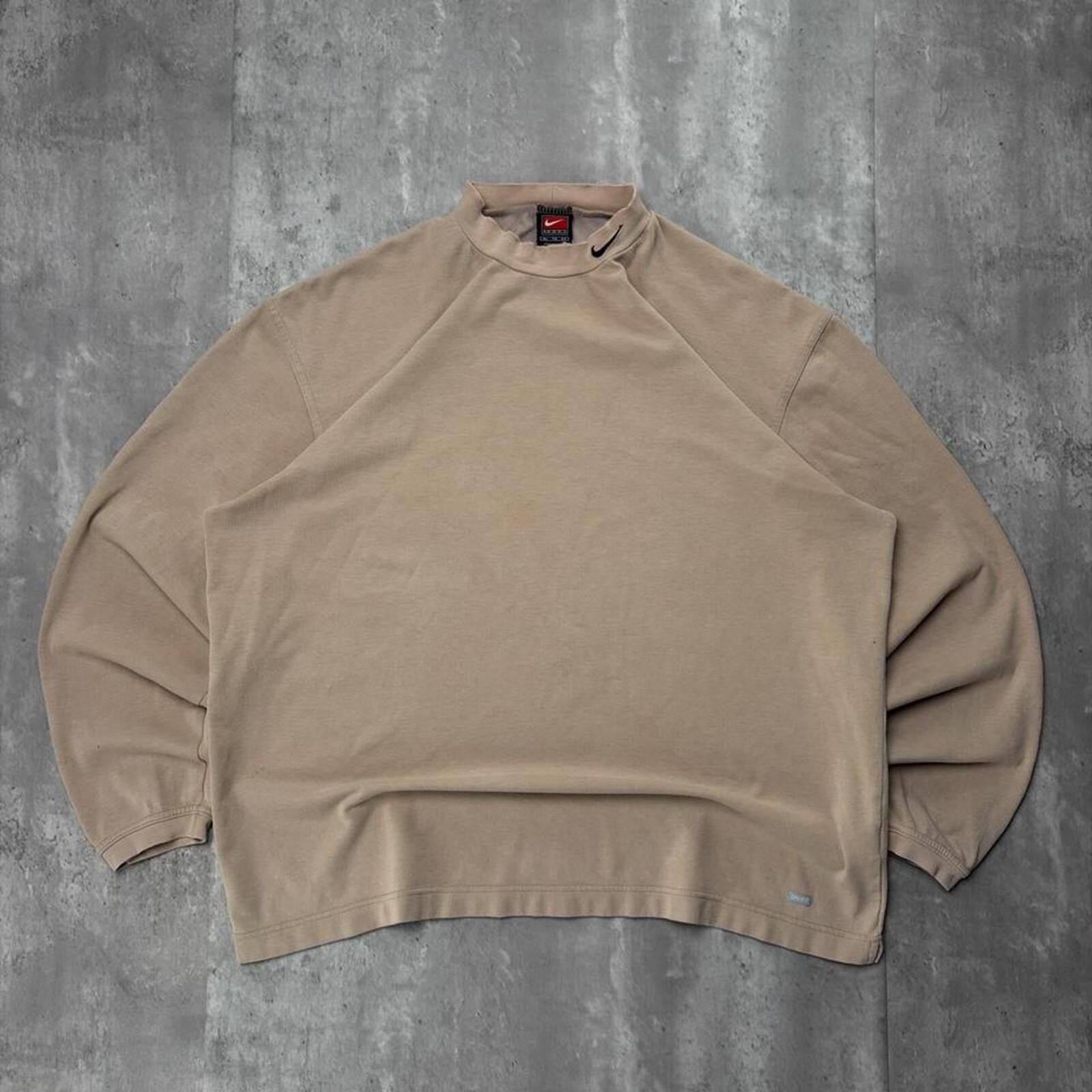 Nike Vintage Tan Nike Team Grunge Distressed Long Sleeve Shirt Size US XL / EU 56 / 4 - 1 Thumbnail