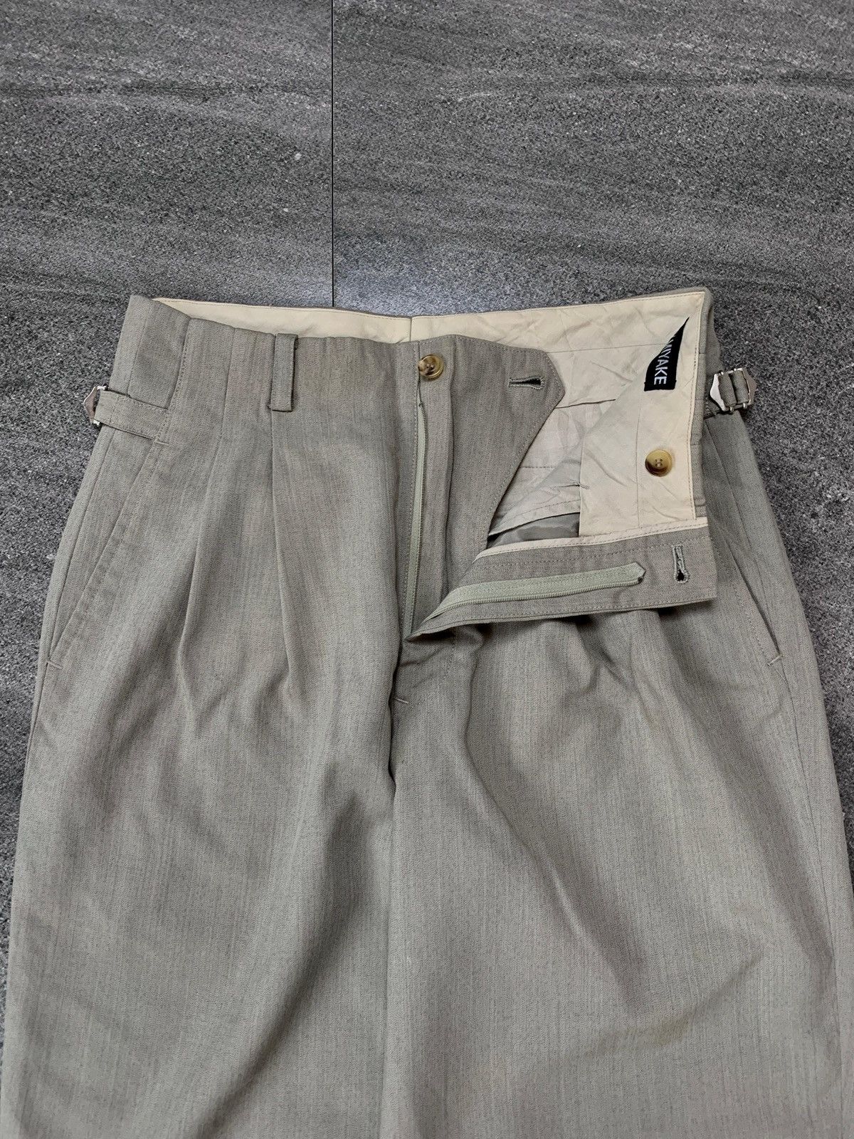 Issey Miyake FREE TAX! 2000s Wool Buckled Waist Trousers - 29” Size US 29 - 2 Thumbnail