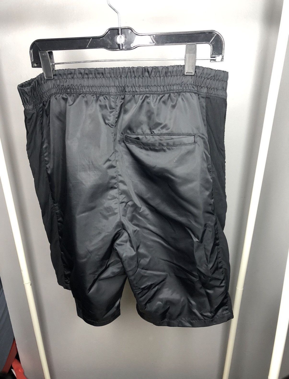 Helmut Lang Helmut Lang Snap shorts Size US 32 / EU 48 - 2 Thumbnail