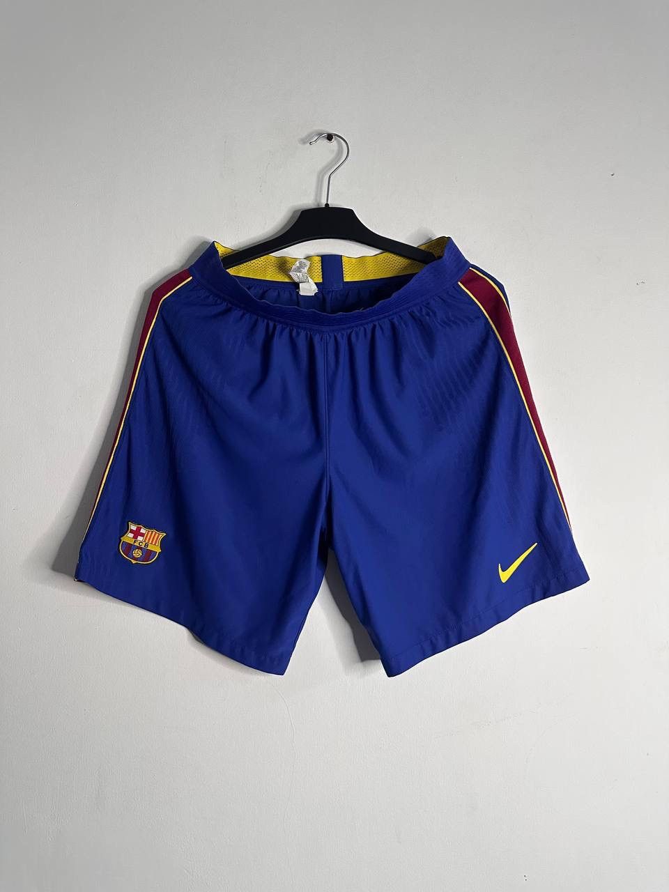 Nike Nike FC Barcelona Vaporknit Shorts 2017/18 Home Kit Size L Size US 34 / EU 50 - 1 Thumbnail