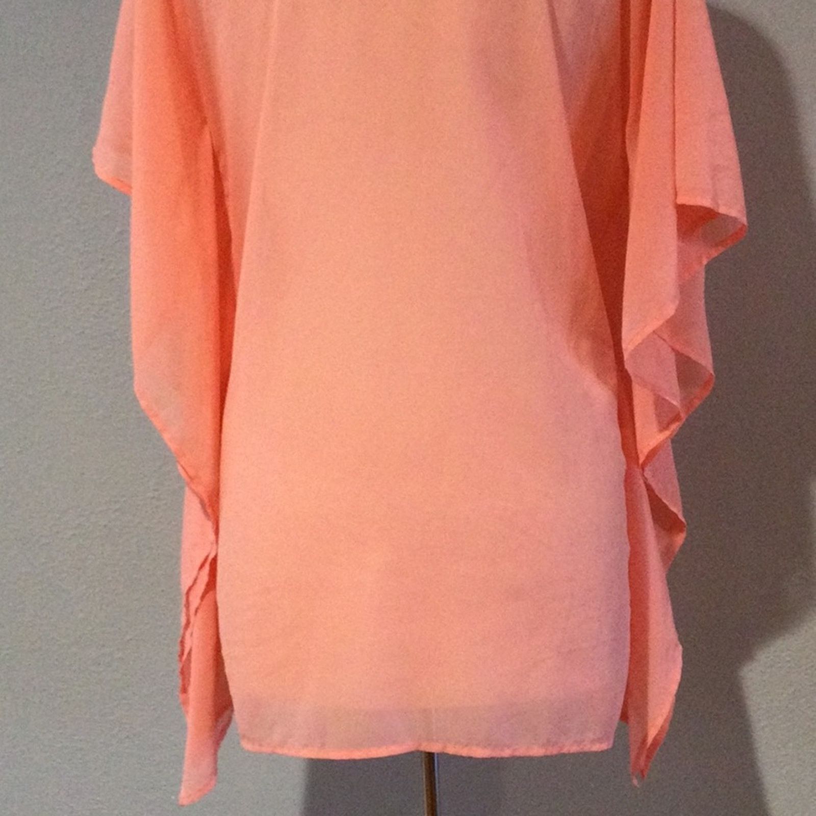 Other Antonio Melani Sheer Pink Beaded Flutter Sleeve Blouse Small Size S / US 4 / IT 40 - 10 Thumbnail