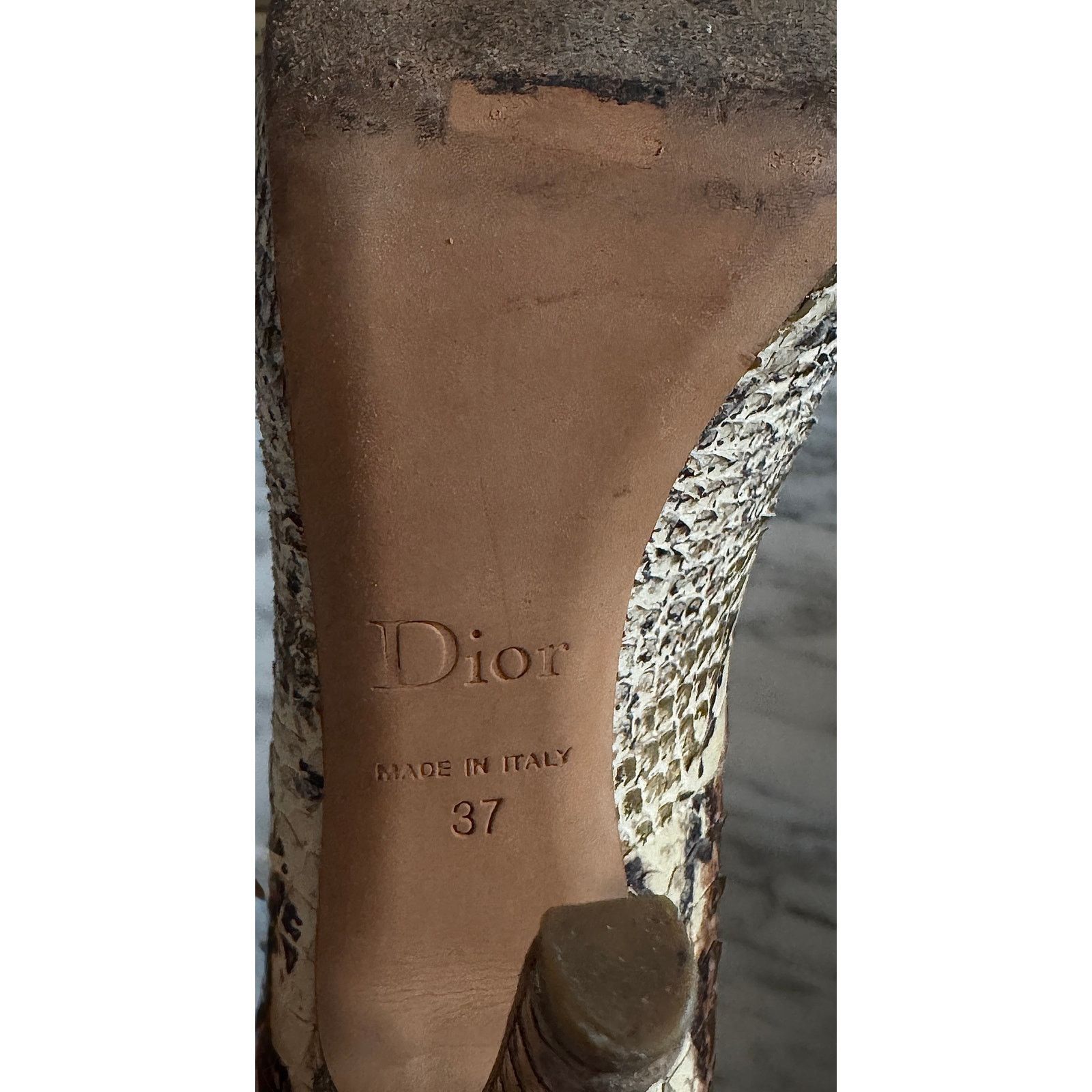 Dior Christian Dior peeptoe gold python platform pumps Size US 6 / IT 36 - 4 Thumbnail