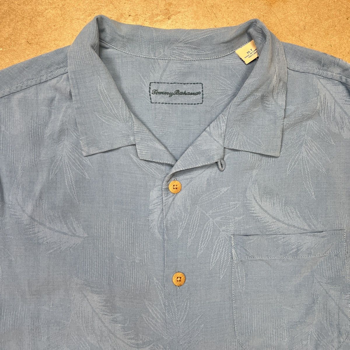 Tommy Bahama × Vintage Tommy Bahama Silk Camp Collar Loop Short Sleeve XLT Size US XL / EU 56 / 4 - 2 Thumbnail