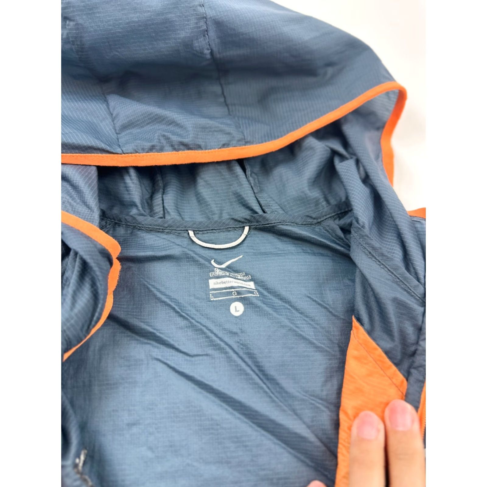 Nike Nike Windrunner Jacket Womens Large Gray Hooded Full Zip Activewear Long Sleeve Outdoor Size L / US 10 / IT 46 - 6 Thumbnail