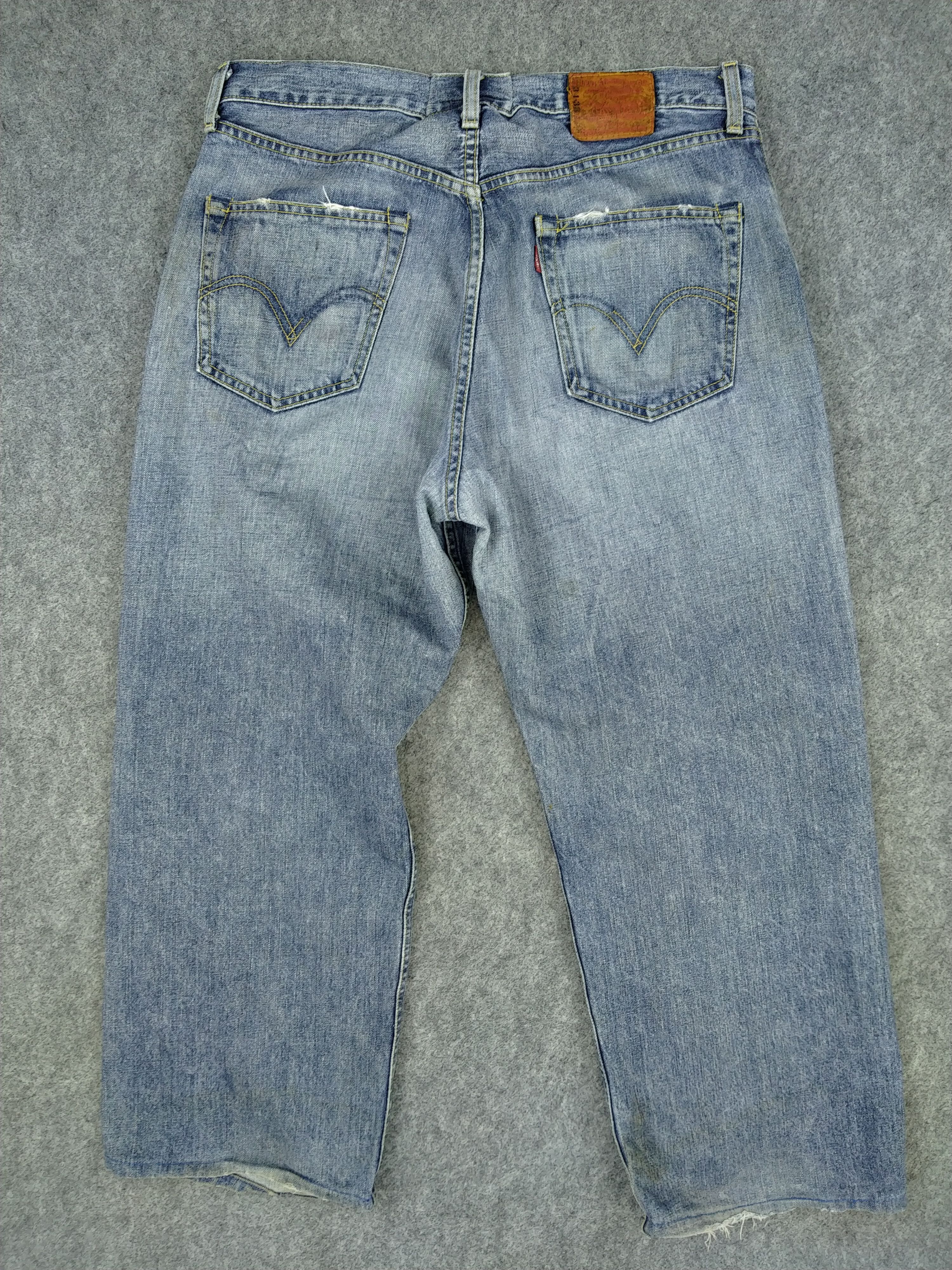 Levi's Blue Distressed Vintage Levi's 504 Denim 34x26 -JN760 Size US 34 / EU 50 - 3 Thumbnail