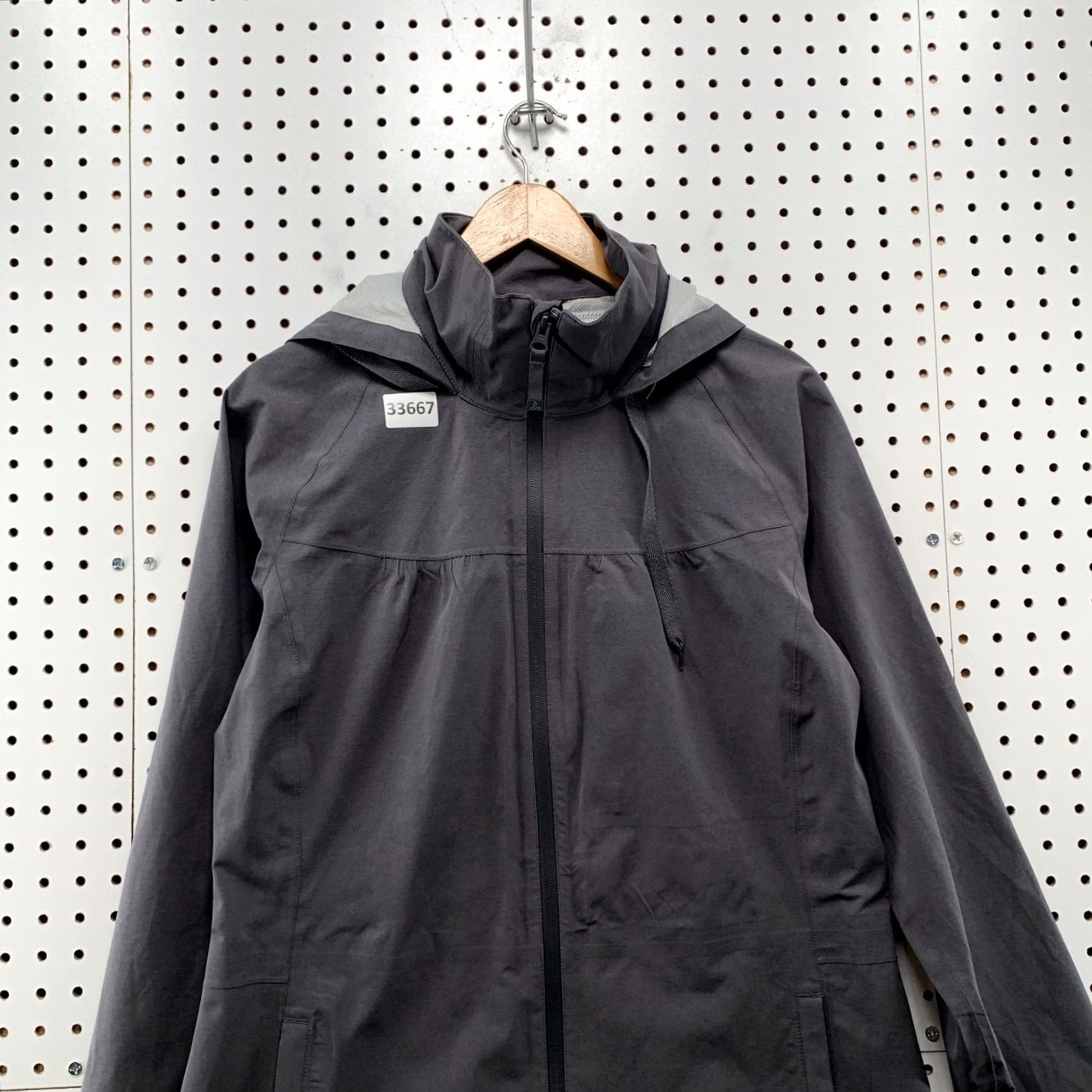 Prana Prana Hooded Windbreaker Coat Womens Large Gray Belted Packable 19.5x29.5 Size L / US 10 / IT 46 - 2 Thumbnail