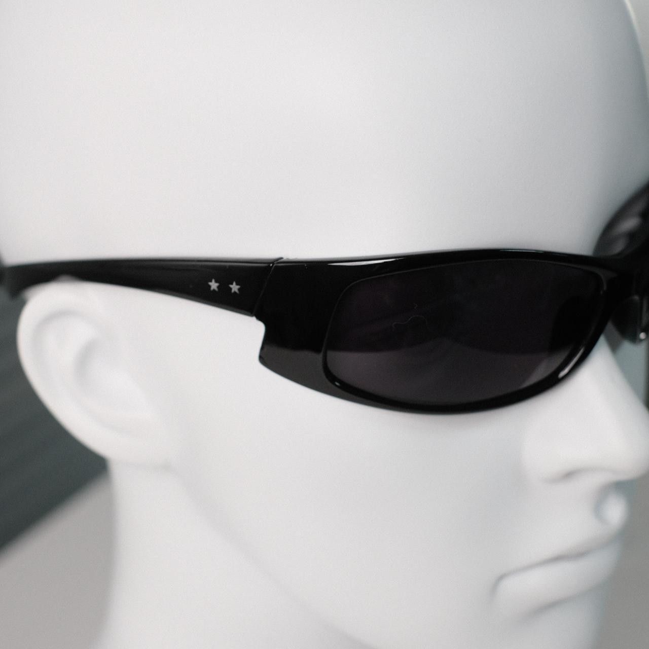 Japanese Brand Y2k Avant Garde Futuristic Cat Eye Black Sunglasses Unisex Size ONE SIZE - 4 Thumbnail