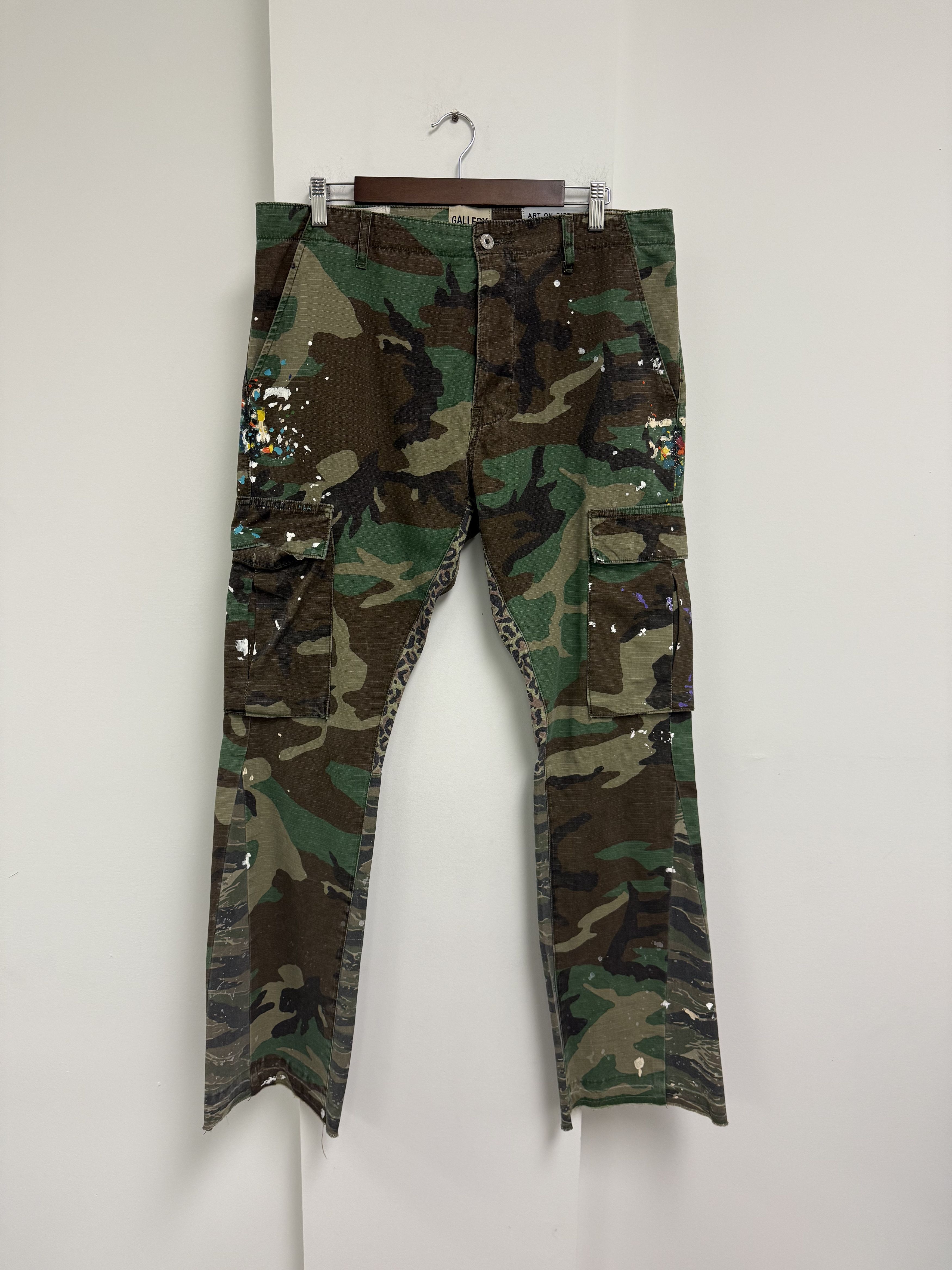 Gallery Dept Camo Flare | Grailed