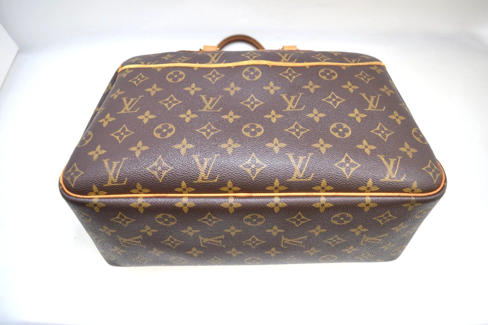 Louis Vuitton Auth Louis Vuitton Deauville Hand Bag Monogram Canvas M47270 Size ONE SIZE - 8 Thumbnail