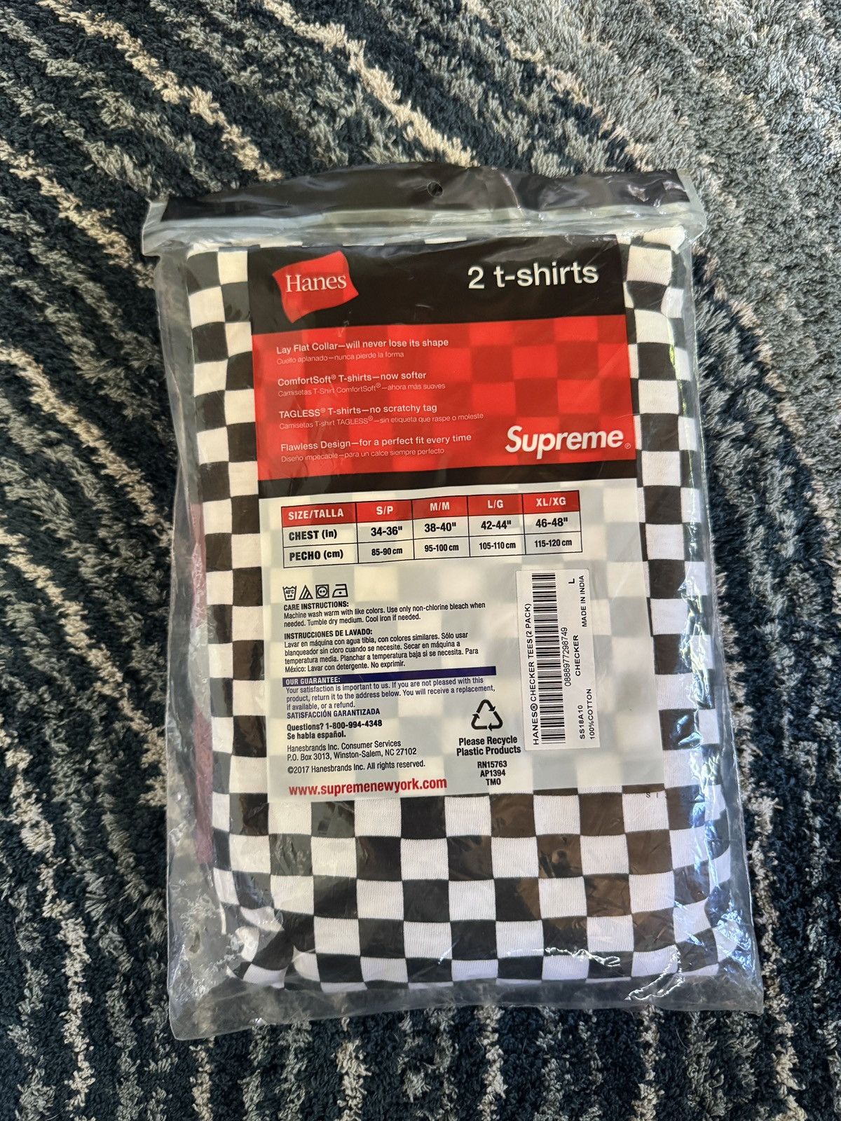 Hanes × Supreme Supreme Hanes Checker Tagless Tees- 2 Pack- Large Size 42 - 4 Thumbnail