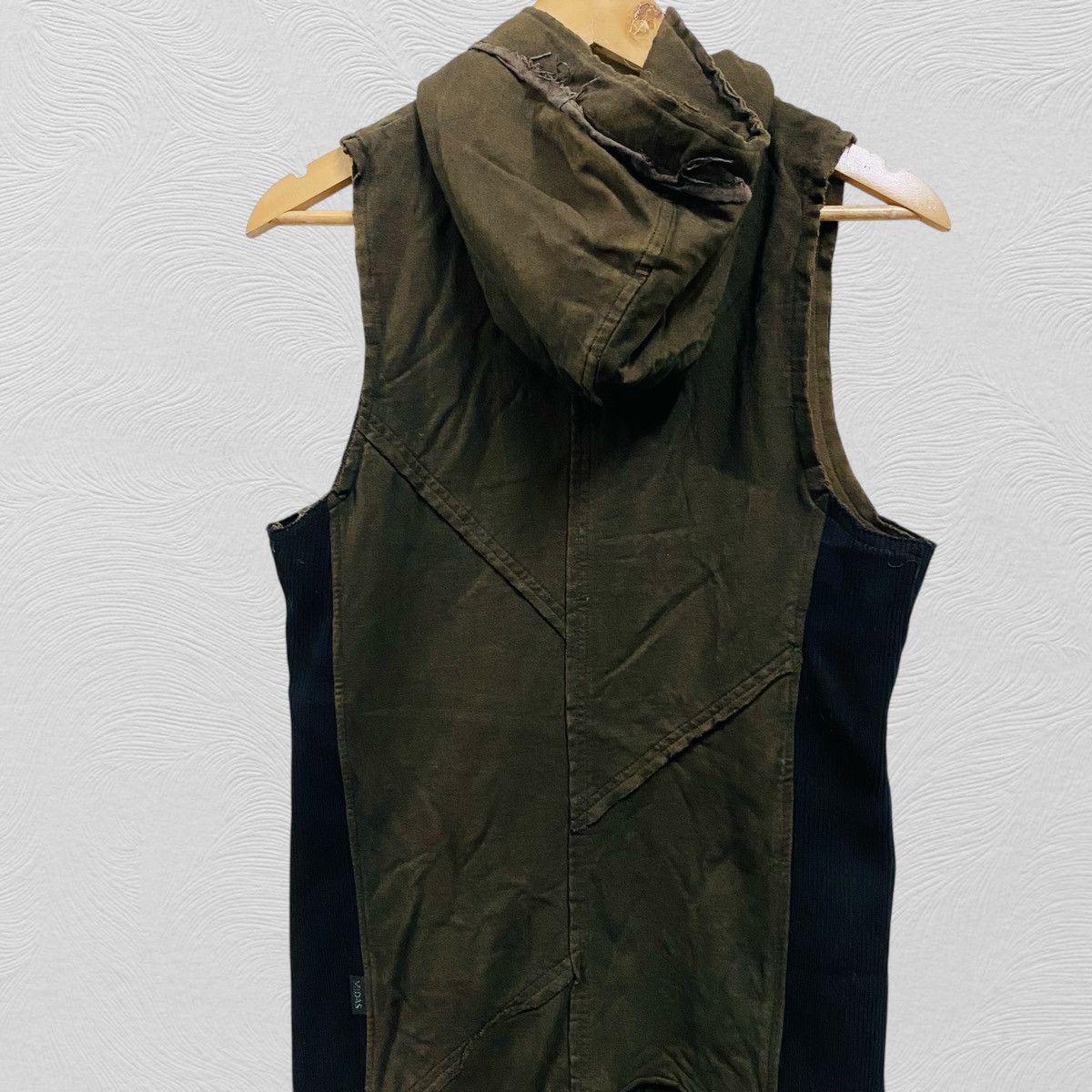 Le Grande Bleu (L.G.B.) Midas vest hooded japanese brand LGB style Size US S / EU 44-46 / 1 - 5 Thumbnail