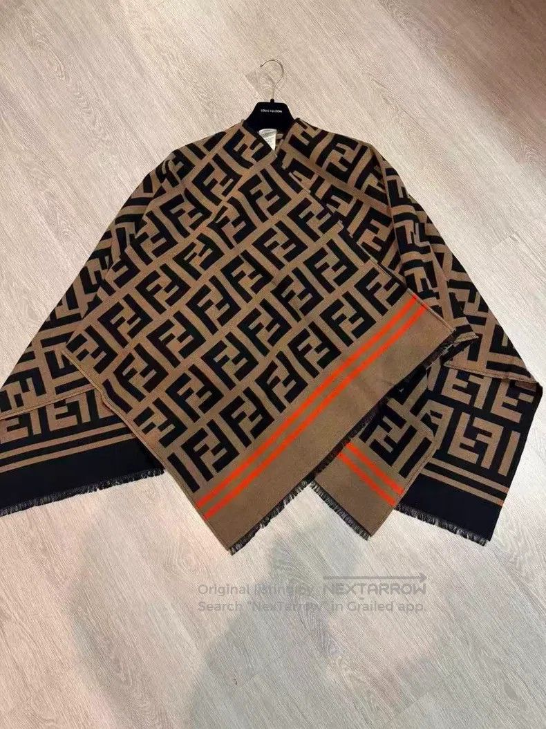 Fendi Fendi size 140*140 cm Monogrammed cashmere shawl in camel w Size ONE SIZE - 4 Thumbnail