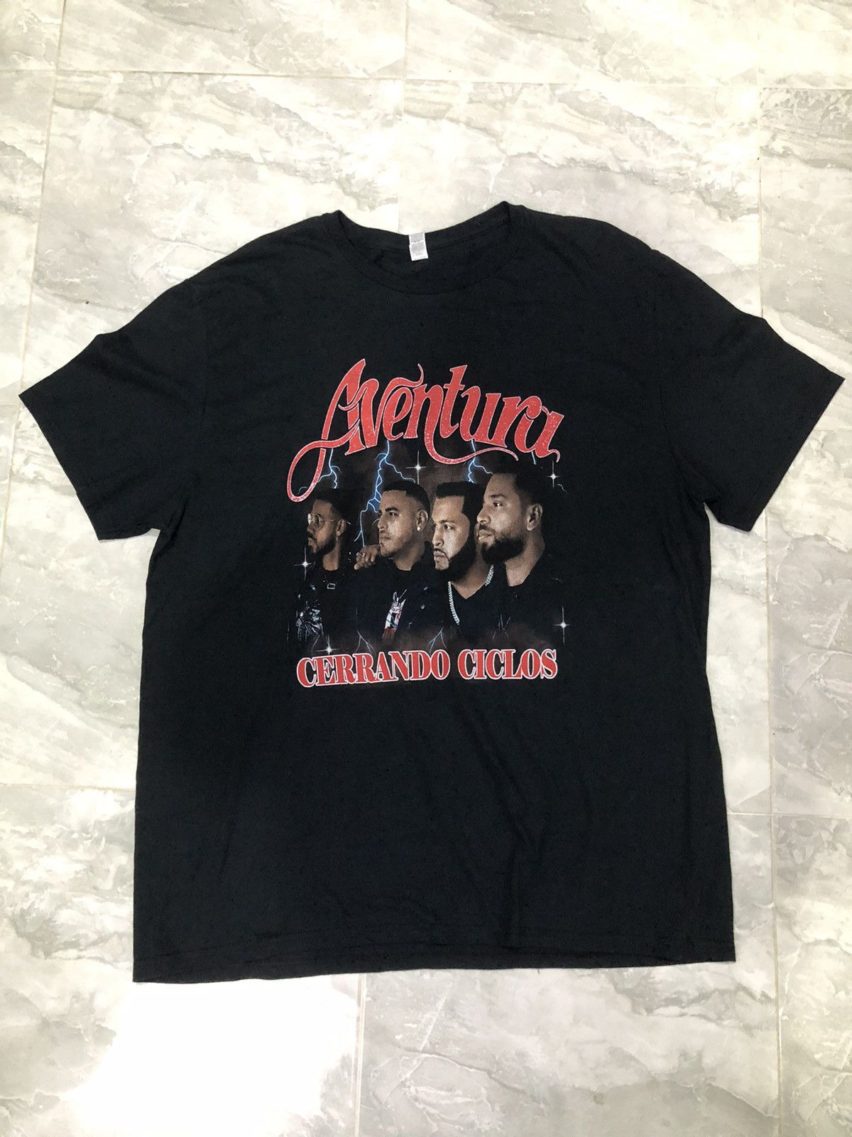 Band Tees 🔥 Aventura “Cerrando Ciclos” 2024 Tour Tee Size US XL / EU 56 / 4 - 11 Thumbnail