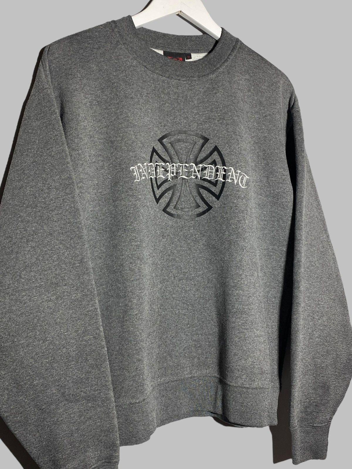 Independent Truck Co. INDEPENDENT SKATEBOARD SWEATER THRASHER VIBES Y2K Size US M / EU 48-50 / 2 - 2 Thumbnail