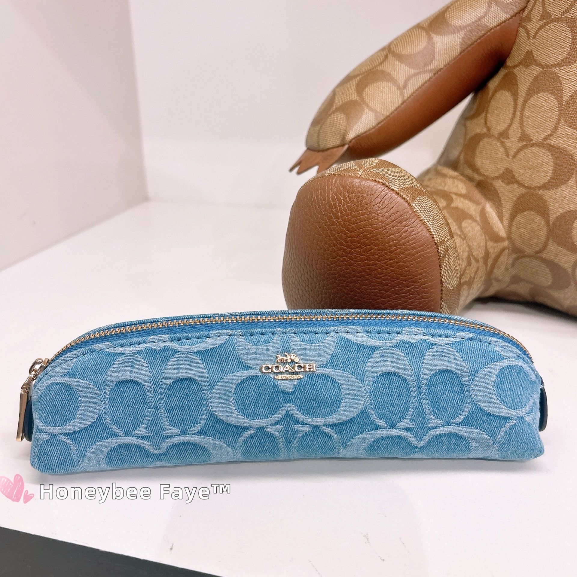 Coach Pencil Case In Signature Denim CDC10 Size ONE SIZE - 1 Thumbnail