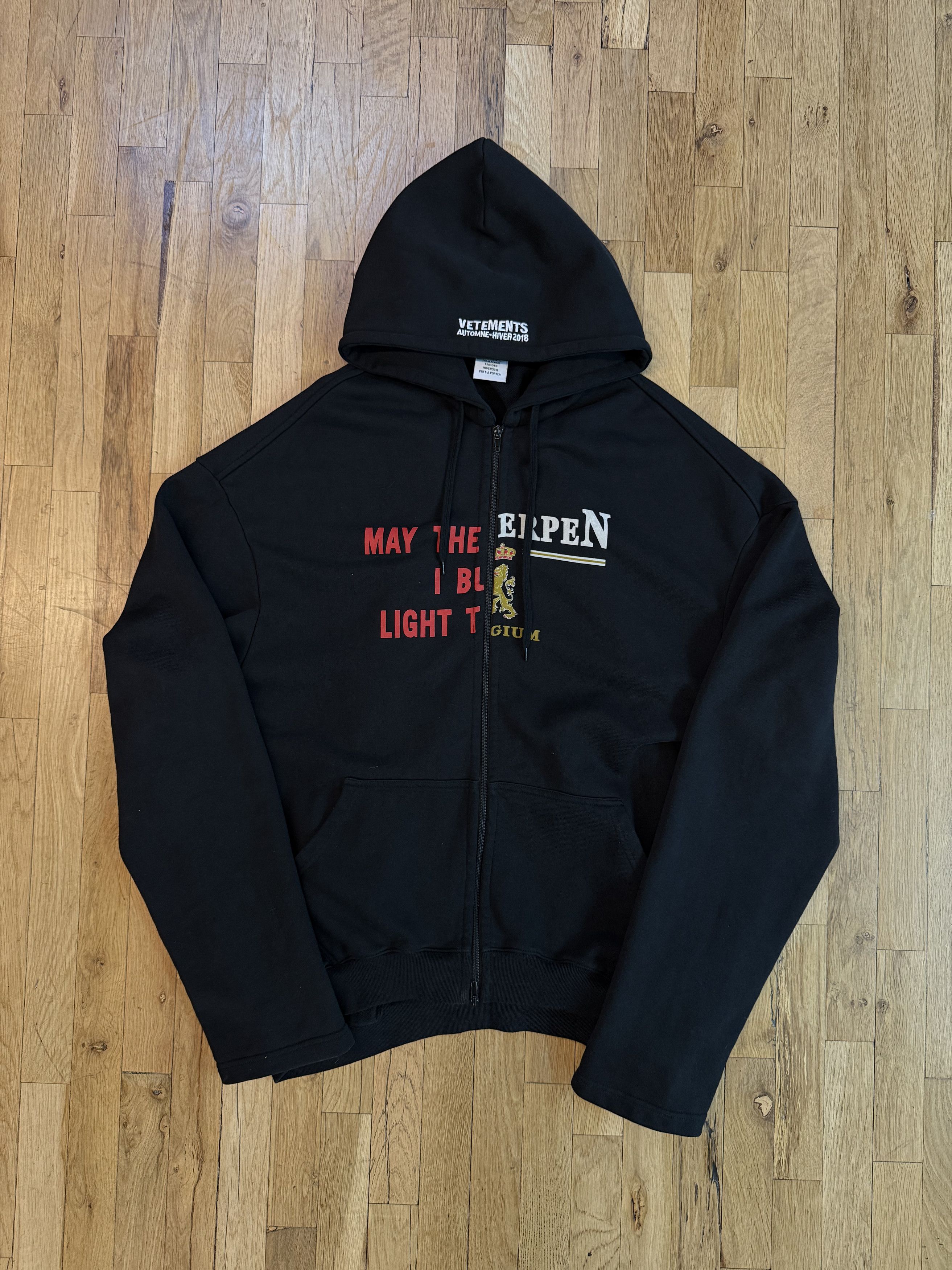 Vetements 'No Posts' フーディー SS25-BLM0DZ-99X_F1_PRM.webp?v=