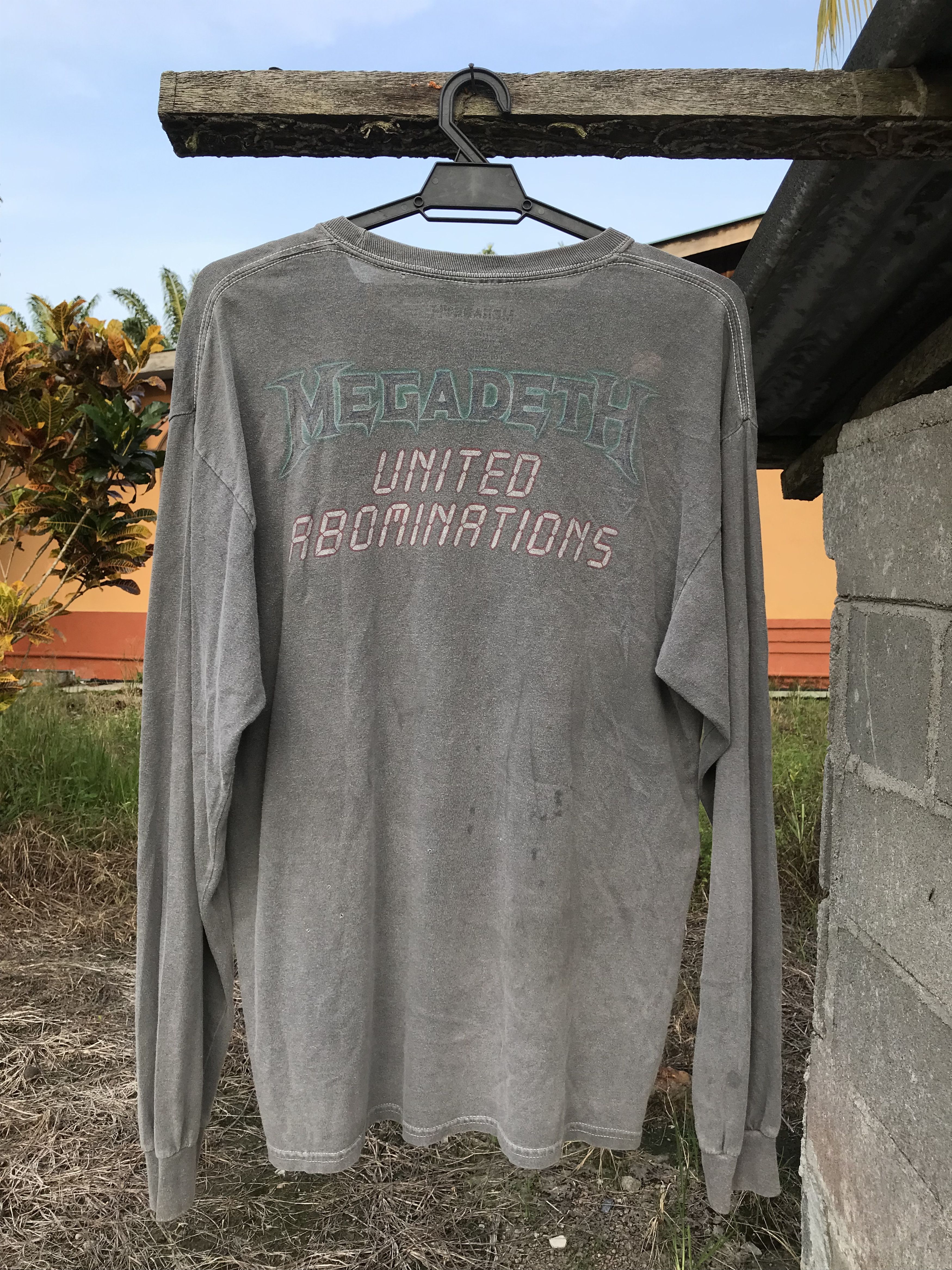 Megadeth Megadeth Vintage Distressed Long Sleeve Band Tee (2017) Size US S / EU 44-46 / 1 - 9 Thumbnail