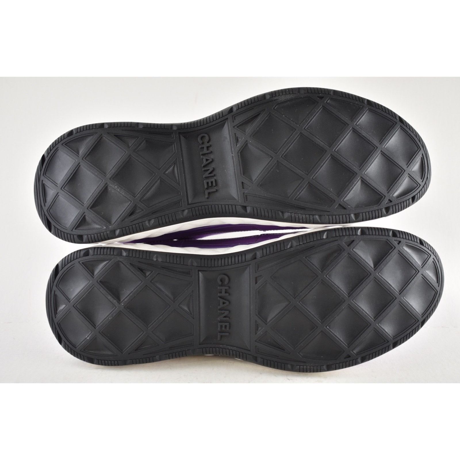 Chanel Chanel 20C Mens Purple Black White CC Logo Lace Up Low Size US 11 / EU 44 - 13 Thumbnail