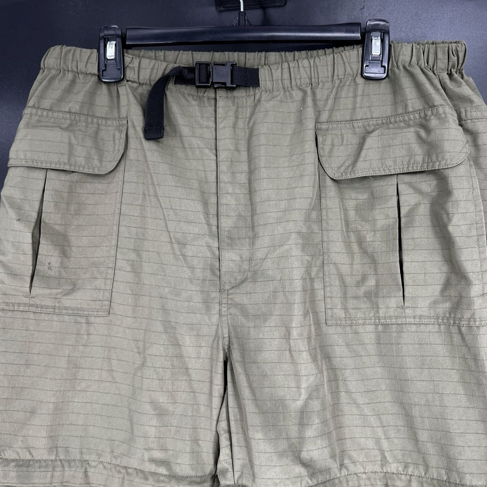 Vintage Vintage LL Bean Convertible Hiking Pants Mens Green Nylon Cargo Zip Off Medium Size US 31 - 2 Thumbnail