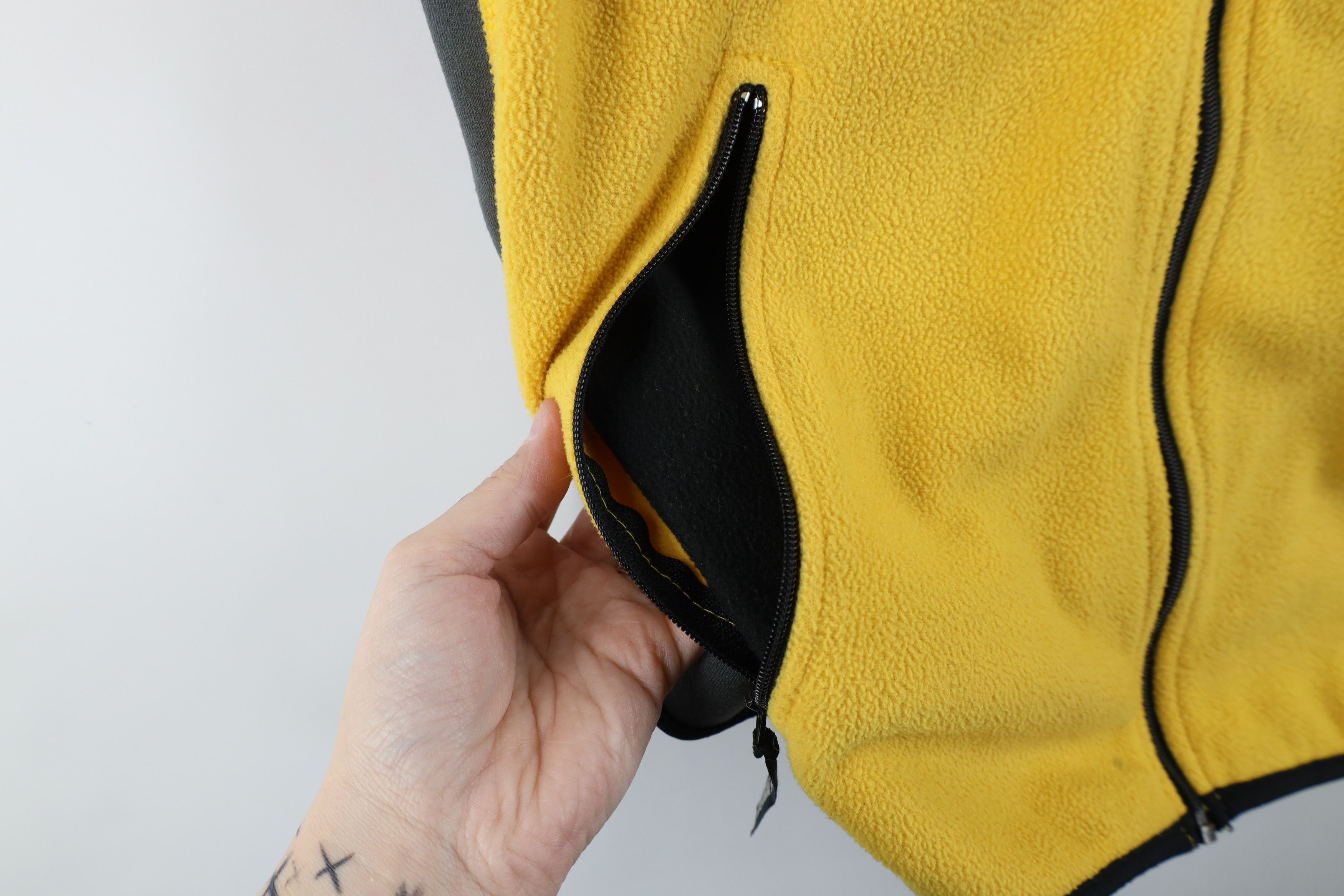 The North Face × Vintage Vintage 90s The North Face Spell Out Fleece Vest Jacket USA Size US L / EU 52-54 / 3 - 6 Thumbnail