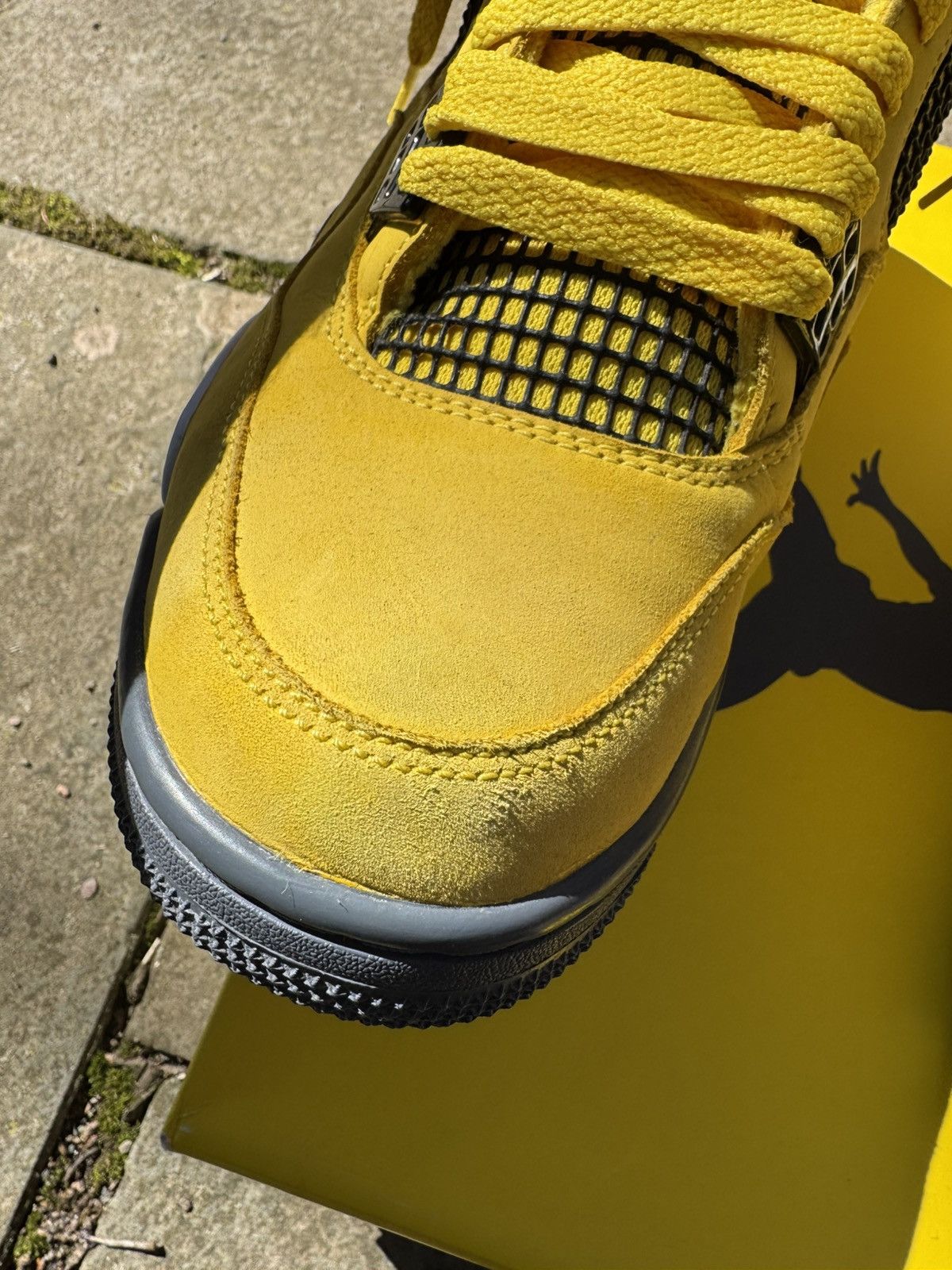 Jordan Brand × Nike Lighting Jordan 4 Size US 10.5 / EU 43-44 - 9 Thumbnail