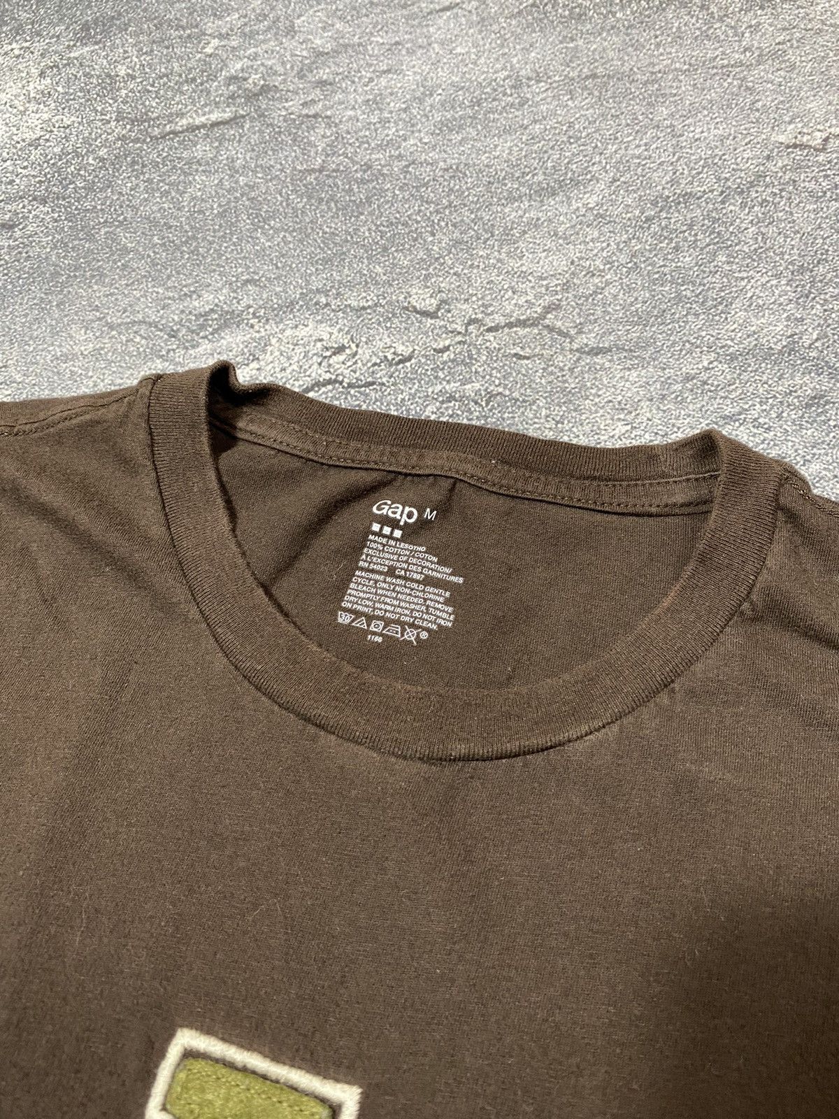 Gap GAP brown big logo Tshirt Kanye Size US M / EU 48-50 / 2 - 2 Thumbnail